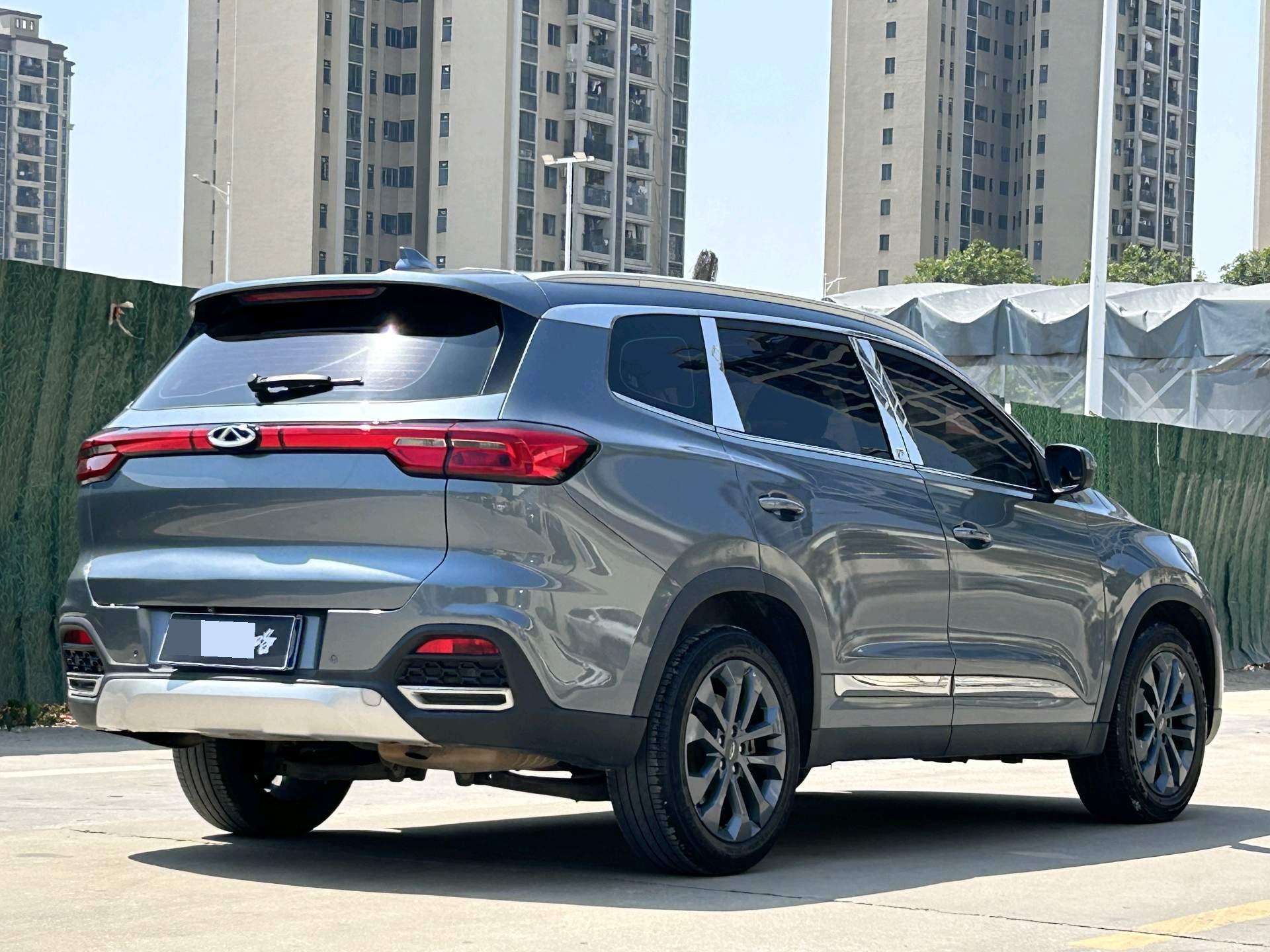 奇瑞 2018款 瑞虎8 1.5TCI 尊贵型7座