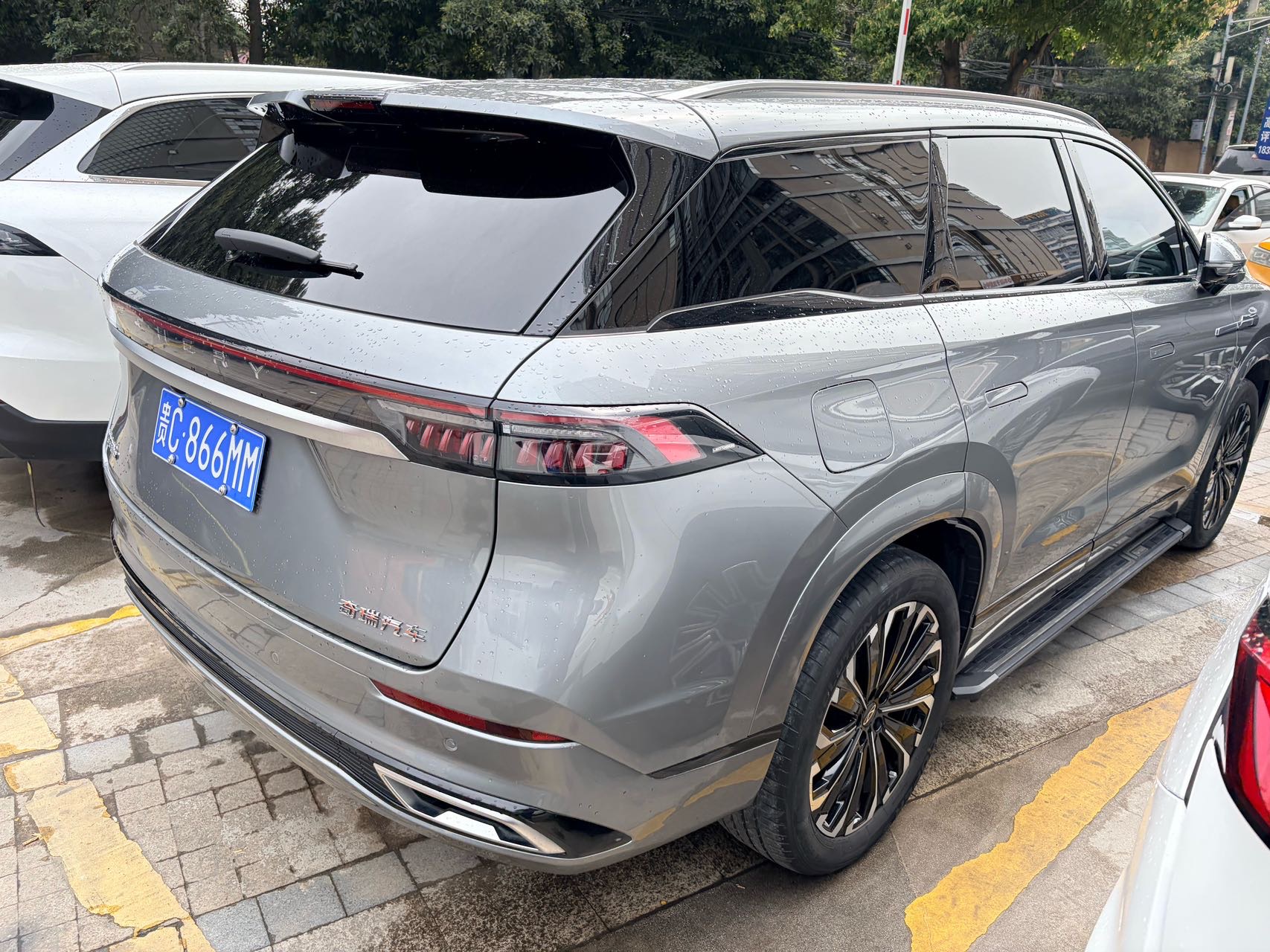 奇瑞 2023款 瑞虎9 2.0T 400T 两驱豪华版7座