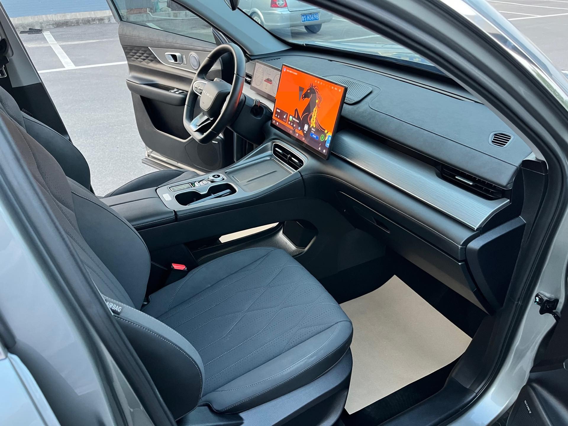 Chery 2025 Fengyun T8 1.5T 130km Luxury 5-Seater