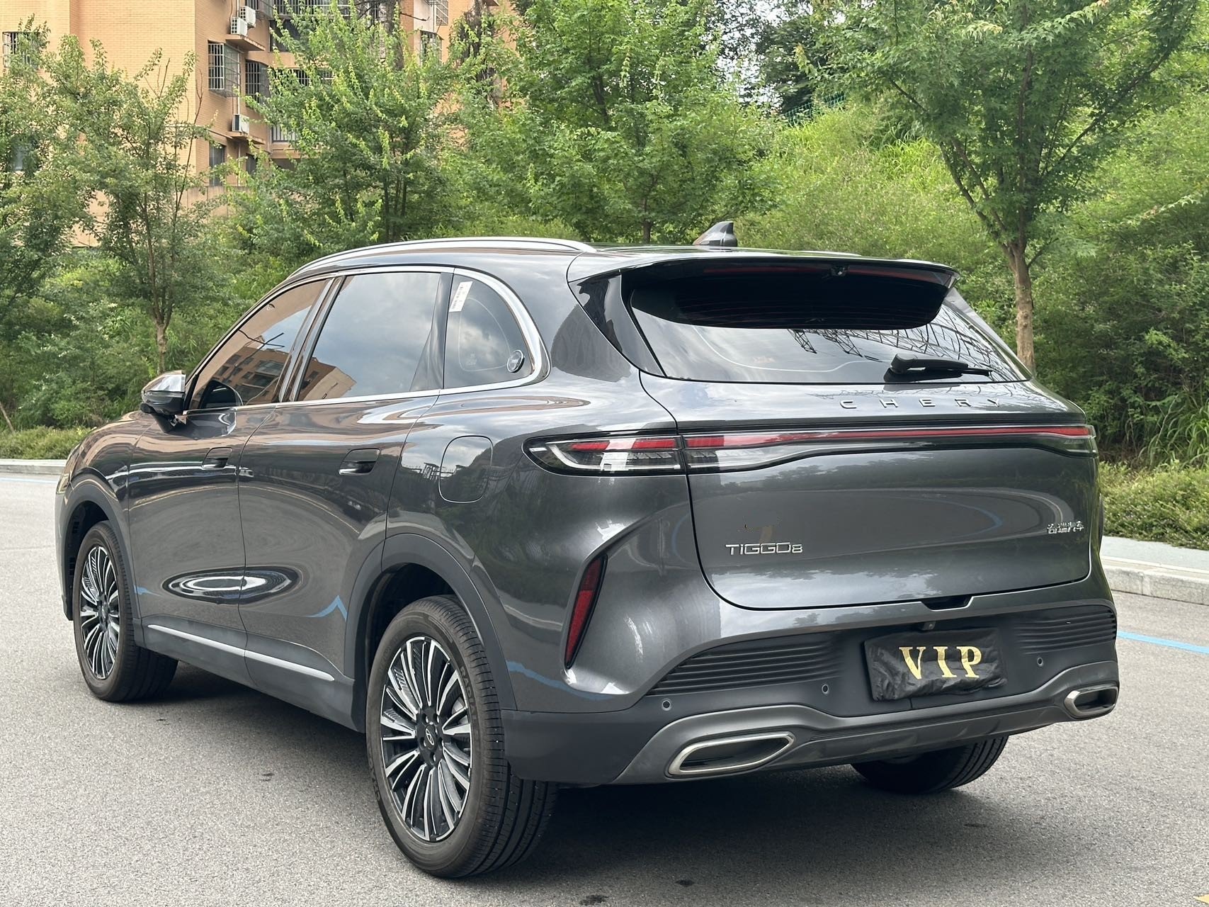 奇瑞 2026款 瑞虎8 1.6T 虎款 鲲鹏版 旗舰型