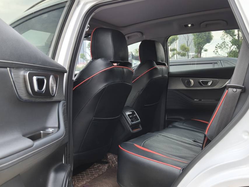 Chery 2024 Tiggo 8 PRO 1.6T 290T Champion Edition 2WD Peak Edition 7-Seater