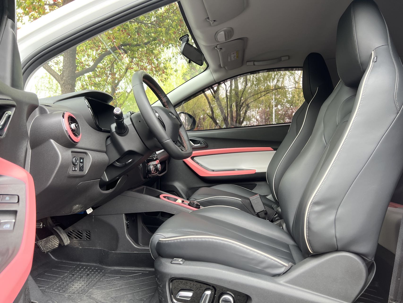 Chery 2022 eQ1 Sweet Pink Half Sugar Edition LFP 30kW 301km (facelift)