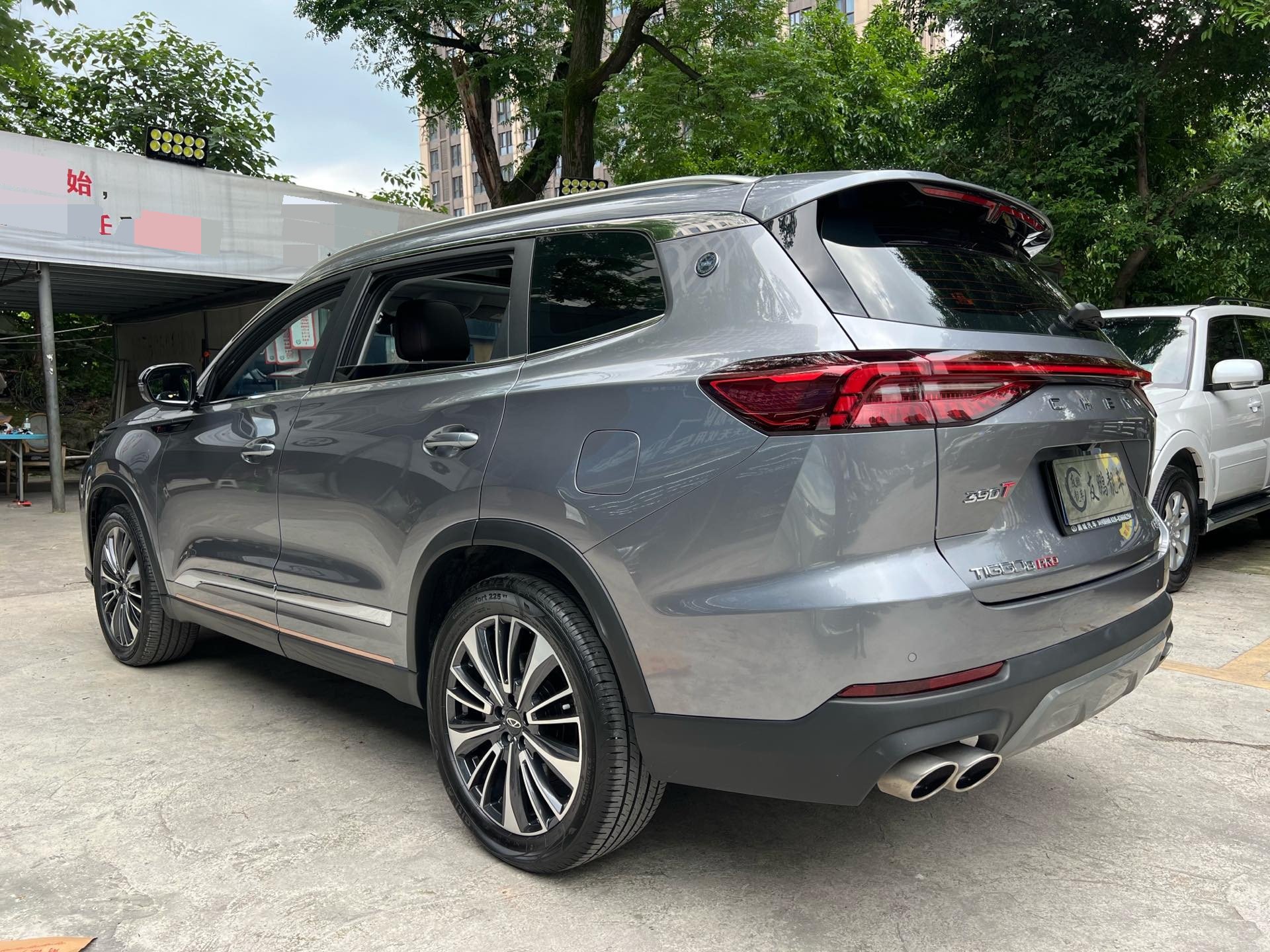 Chery 2024 Tiggo 8 PRO 1.6T 290T Champion Edition 2WD Peak Edition 5-Seater