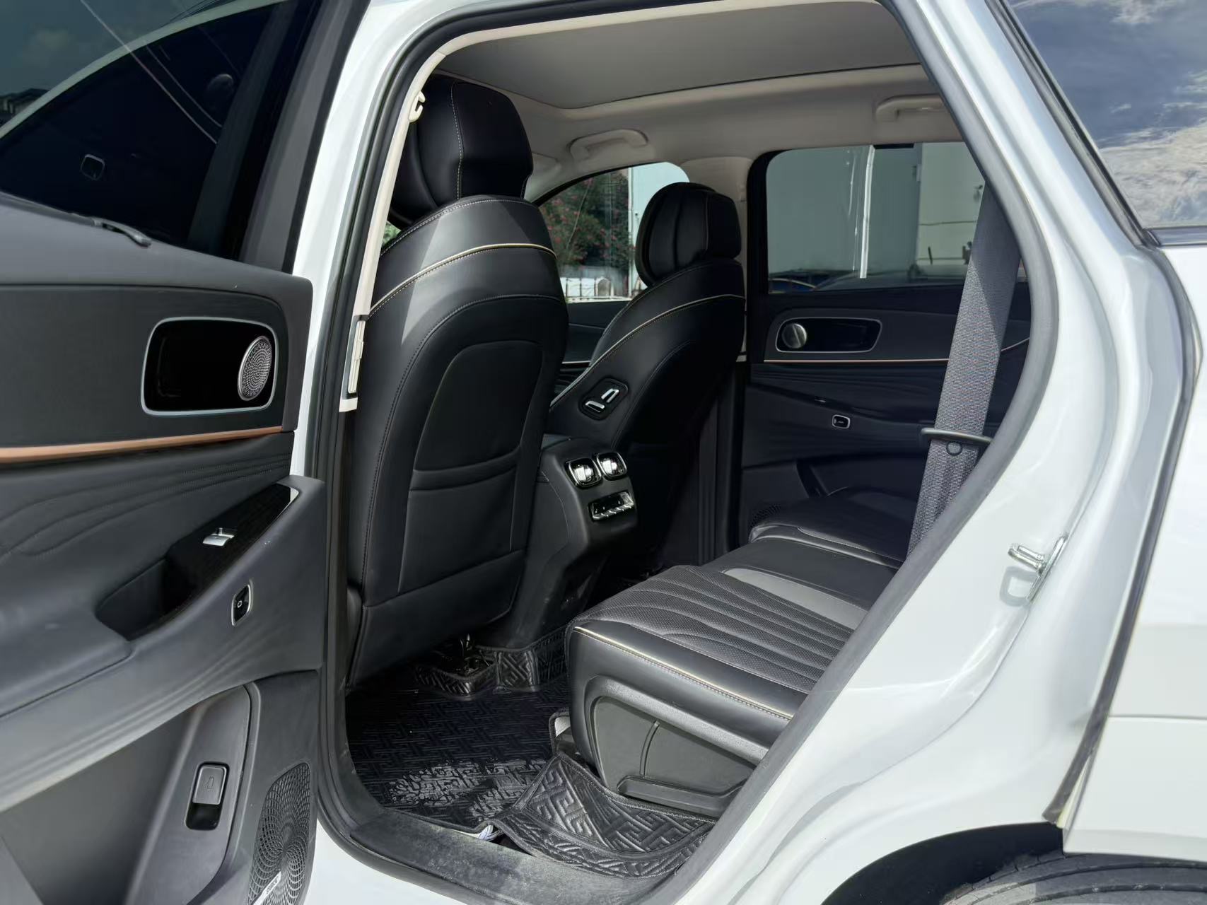 Chery 2023 Tiggo 9 2.0T 400T 2WD Premium 5-Seater