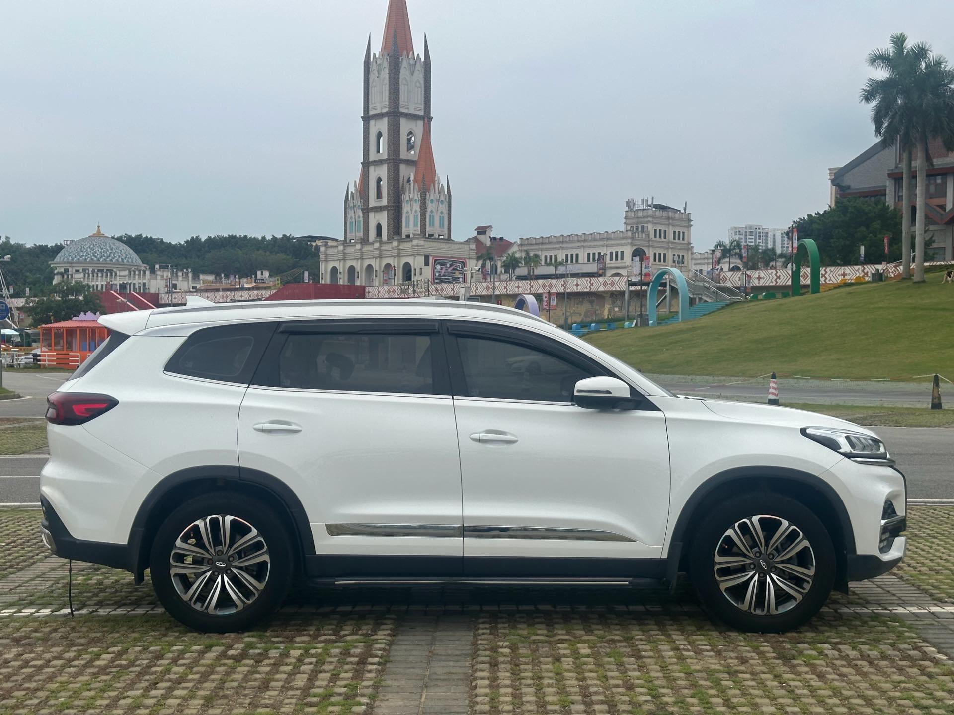 Chery 2019 Tiggo 8 1.6TGDI 290TGDI Luxury
