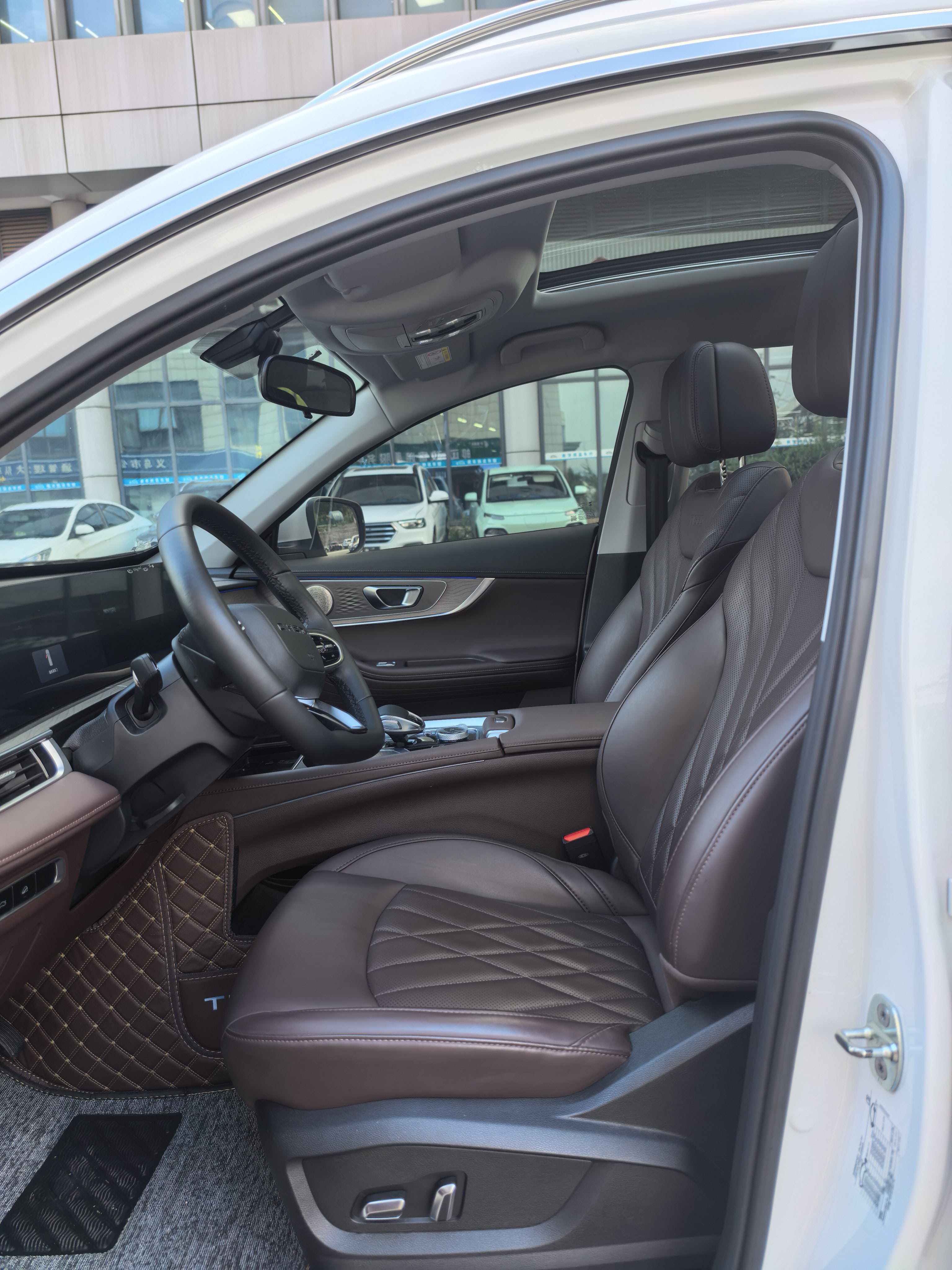 Chery 2024 Tiggo 8 PLUS 1.6TGDI 290TGDI Champion Edition Haoxiang 7-Seater