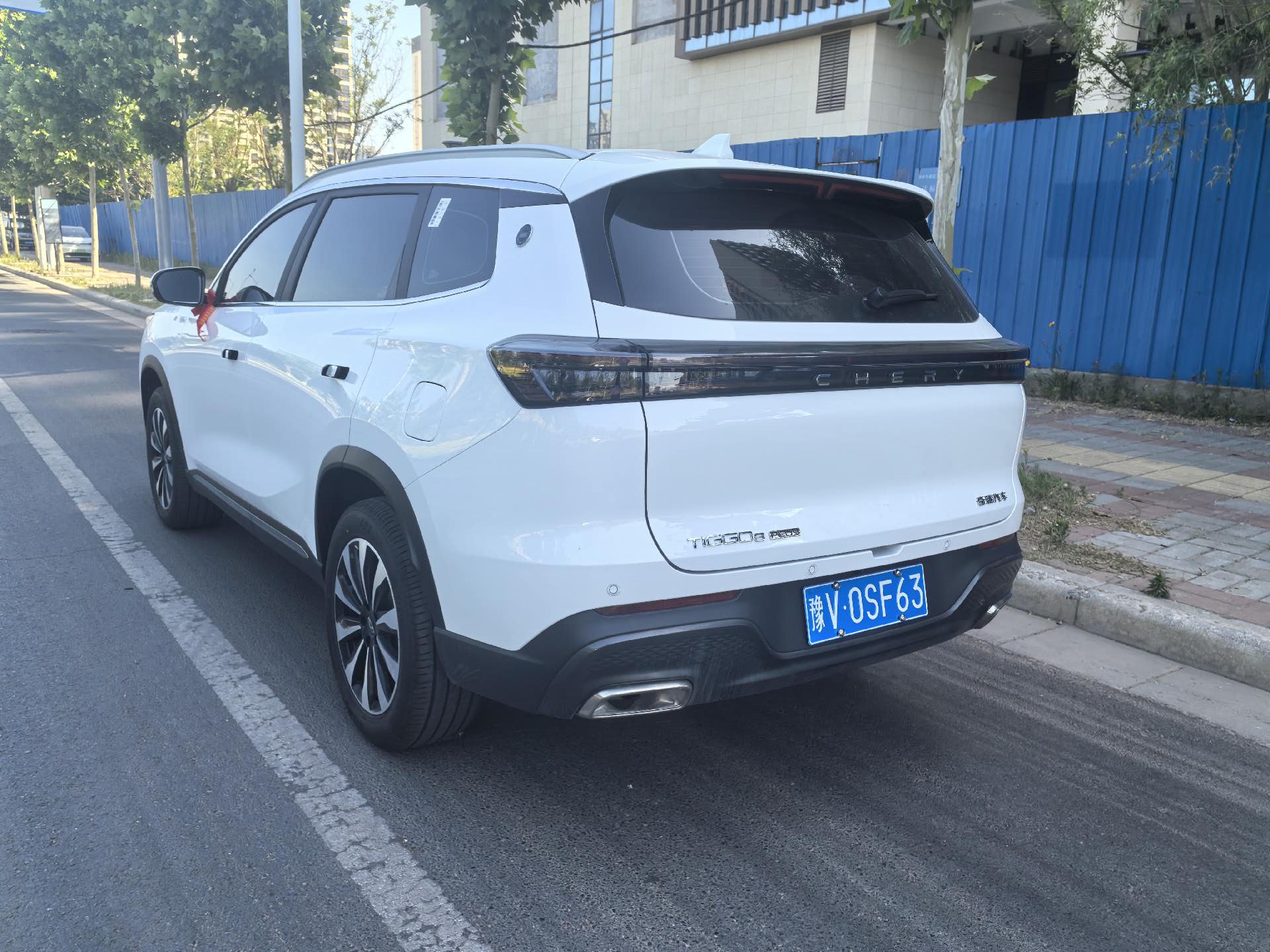 奇瑞 2025款 瑞虎8 PLUS 1.6TGDI 290TGDI 乘风版5座