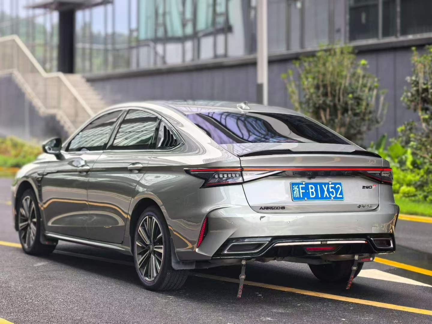 奇瑞 2022款 艾瑞泽8 1.6T 尚
