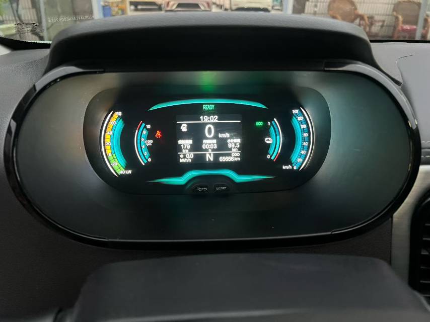 Chery 2022 eQ1 Sweet Pink Half Sugar Edition Ternary Lithium 28.8kWh 30kW 301km (Facelift)