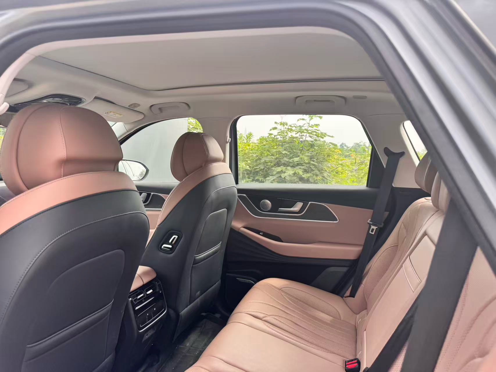 Chery 2024 Tiggo 8 L 2.0T 2WD Premium 5-Seater
