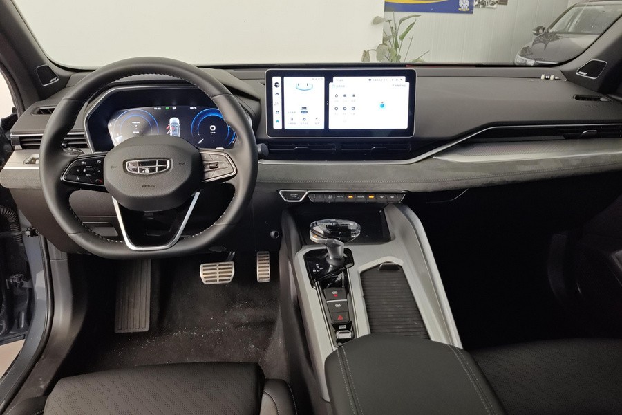 Geely 2023 Xingrui 2.0TD Zhi Ci Qinglv Edition