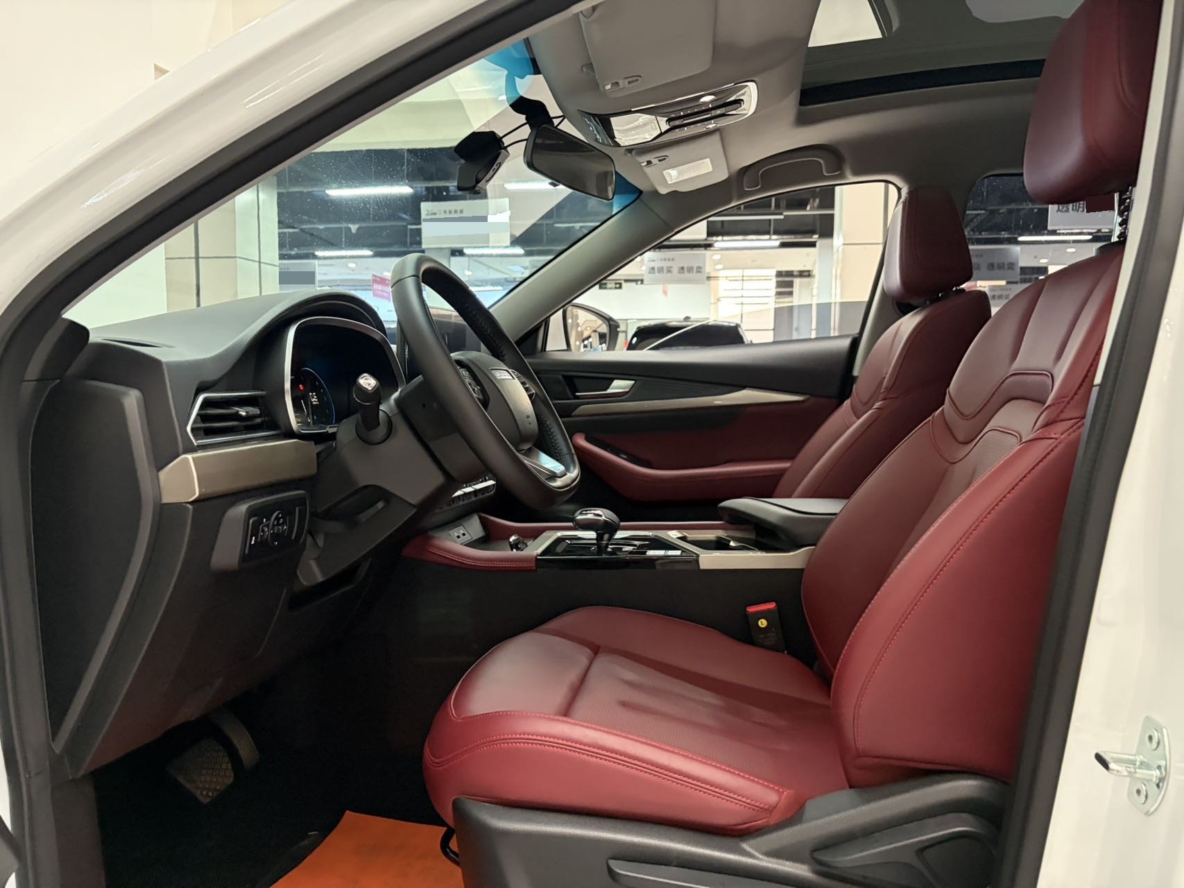 JETOUR 2025 X70 1.5T Beyond PRO 7-Seater