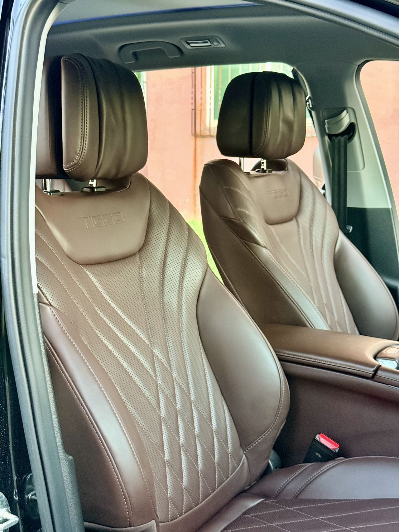 奇瑞 2022款 瑞虎8 PRO 1.6T 290T 两驱浩瀚版5座