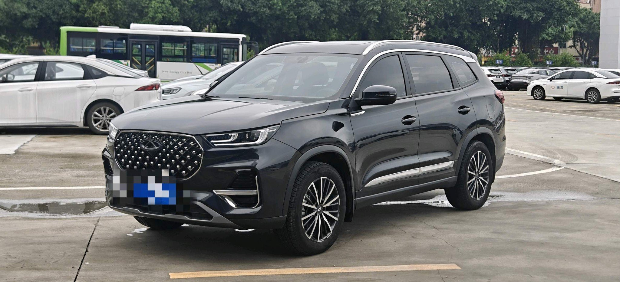 奇瑞 2021款 瑞虎8 PLUS 1.6TGDI 290TGDI 豪情版