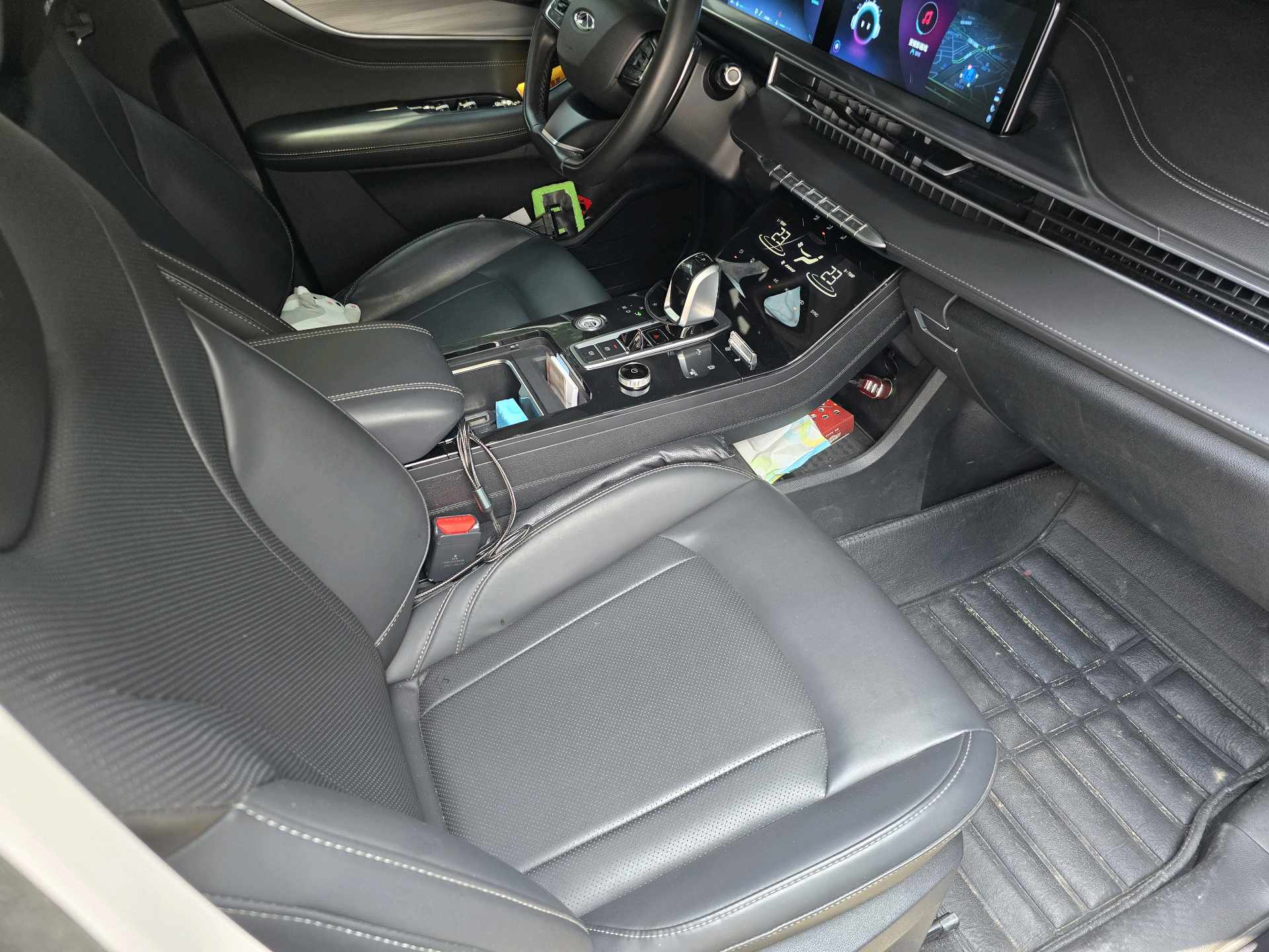 奇瑞 2021款 瑞虎8 PLUS 1.6TGDI 290TGDI 豪情版