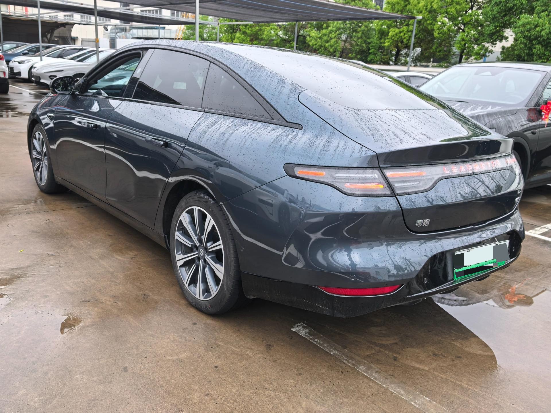 零跑 2022款 C01 后驱超长续航版