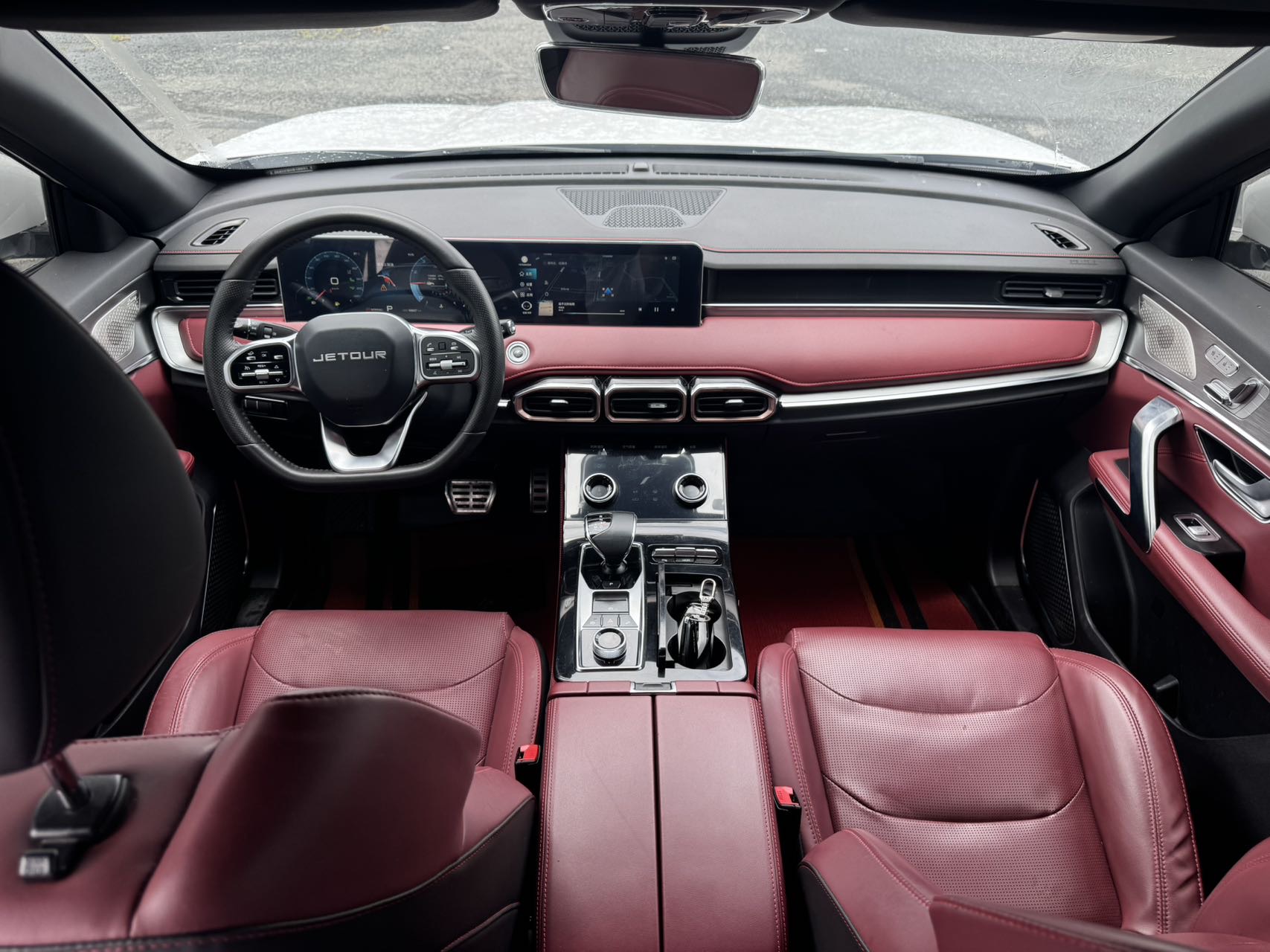JETOUR 2021 X70 PLUS 1.6T Di PRO 5-Seater