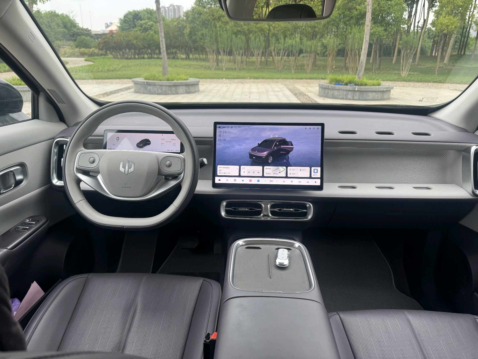 零跑 2025款 B10 510激光雷达智驾版