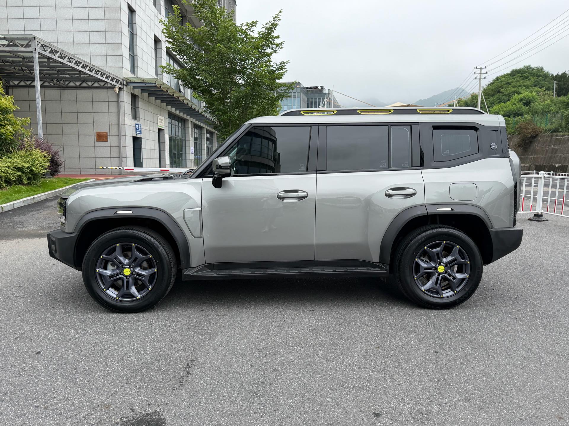JETOUR 2023 Traveler 2.0T 4WD Cross PRO