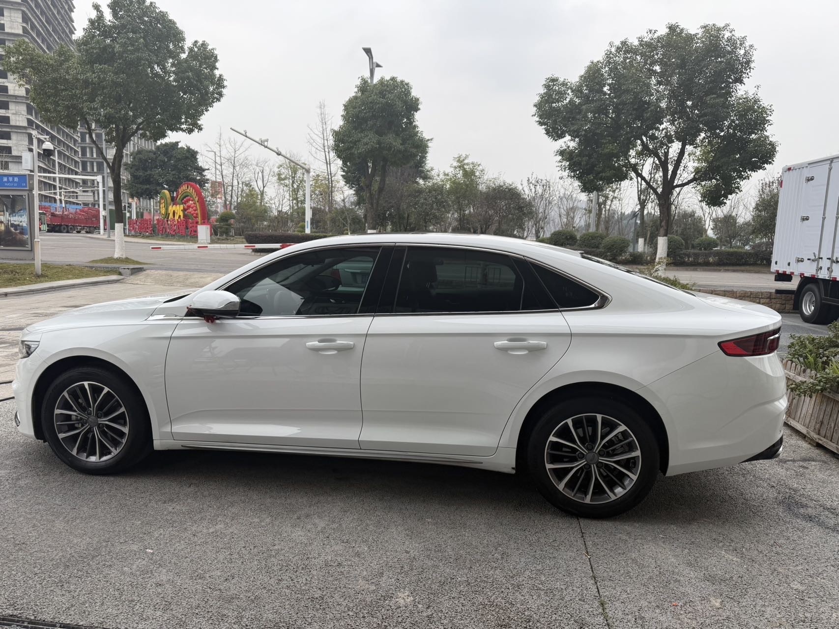 吉利 2021款 星瑞 2.0T 豪华+型