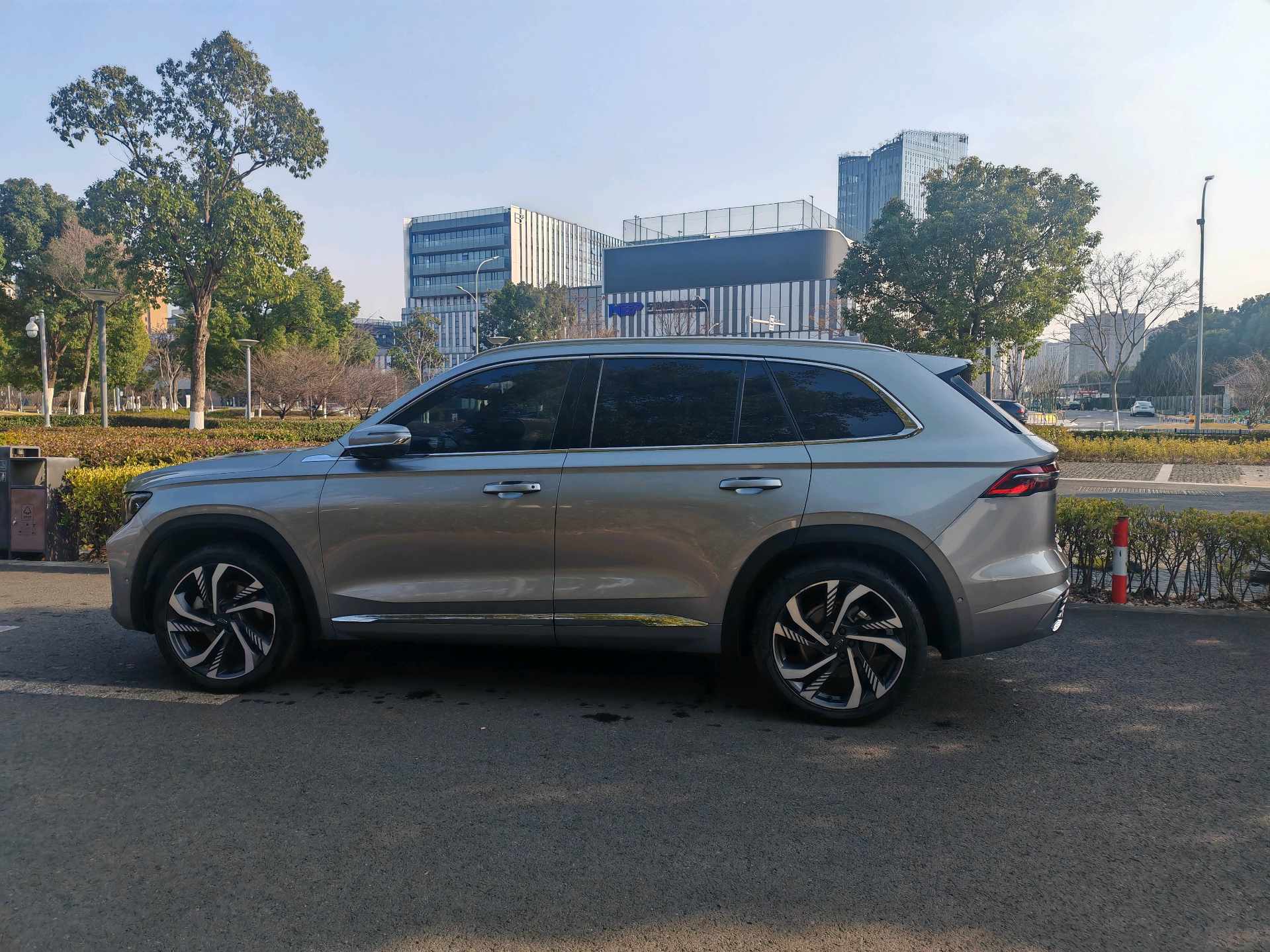 Geely 2021 Xingyue L 2.0TD EVO two-wheel drive Zhizun