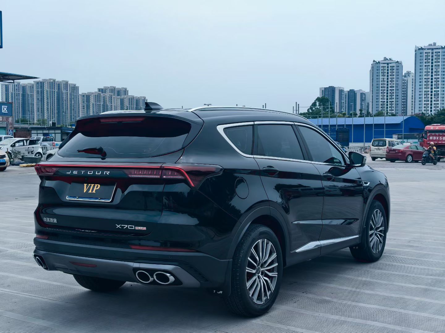 JETOUR 2024 X70 PLUS 1.5T Champion Edition MAX 7-Seater