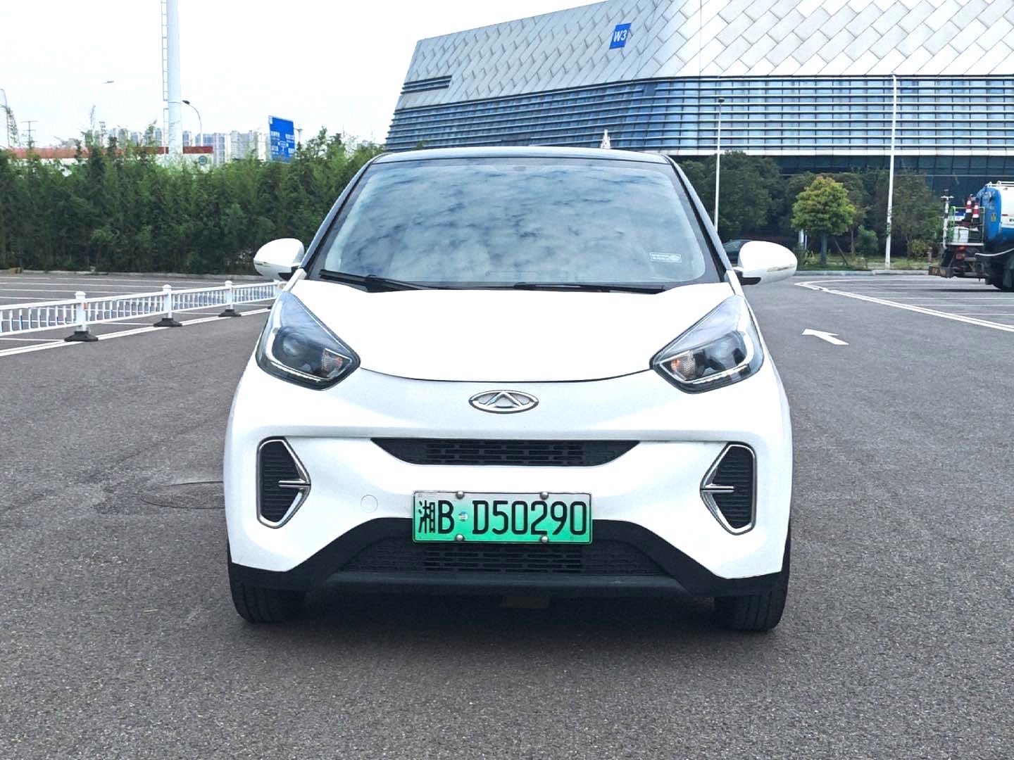 Chery 2021 eQ1 200,000 Ant Powder Edition Vitality Version LFP 301km