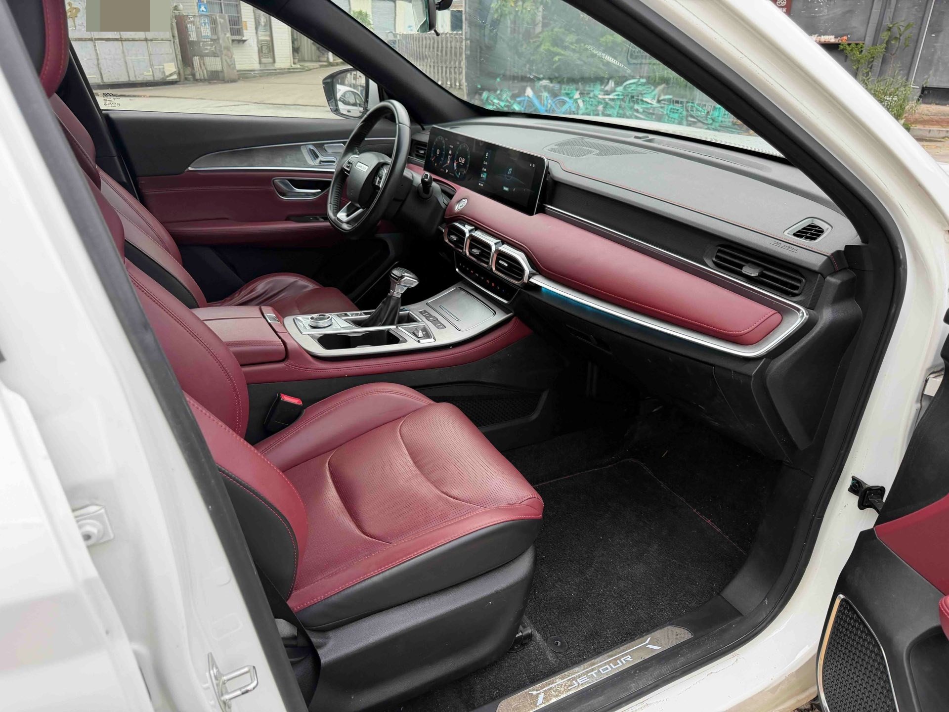 JETOUR 2021 X70 PLUS 1.5T Fire 7-Seater