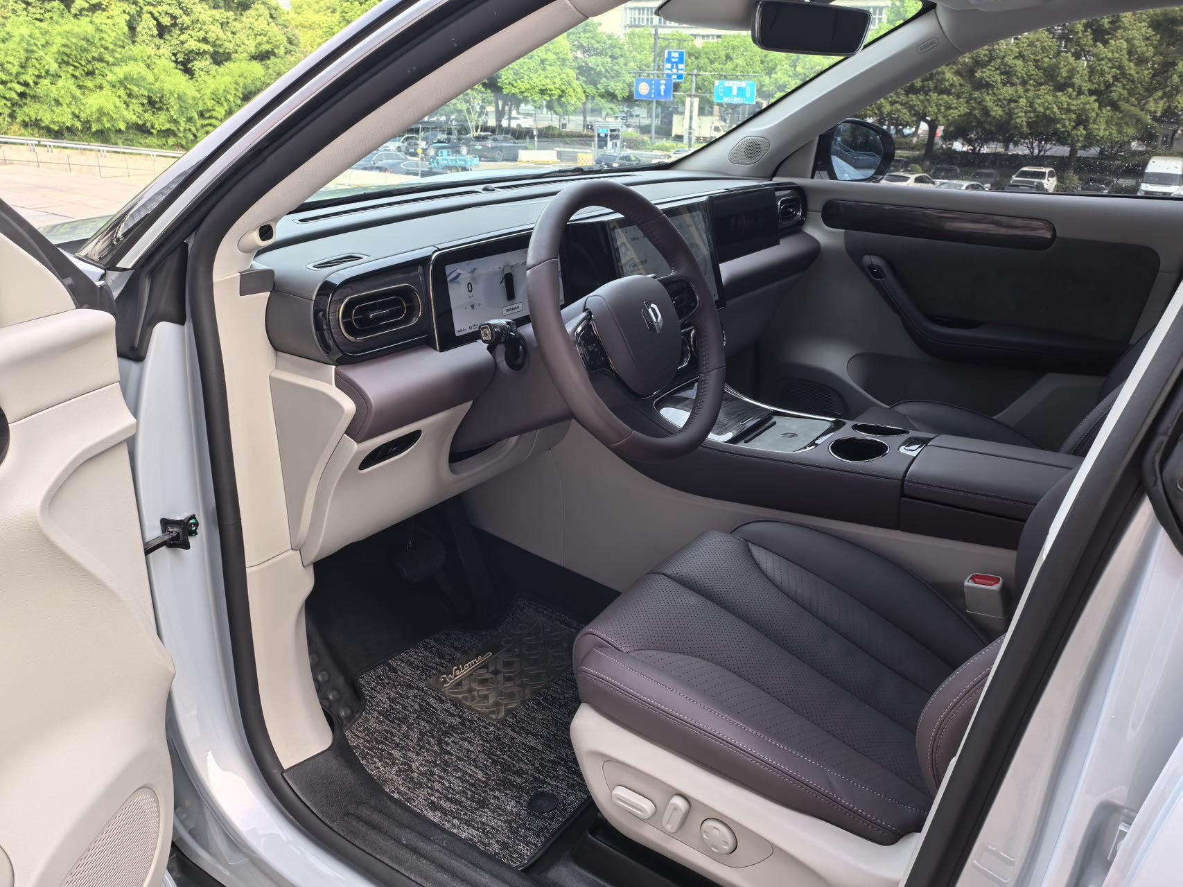 Leapmotor 2023 C11 580 Performance AWD