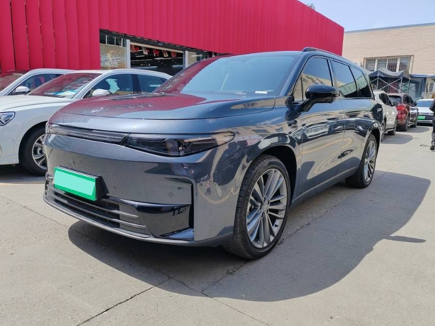 Leapmotor 2024 C16 200 Deluxe Edition