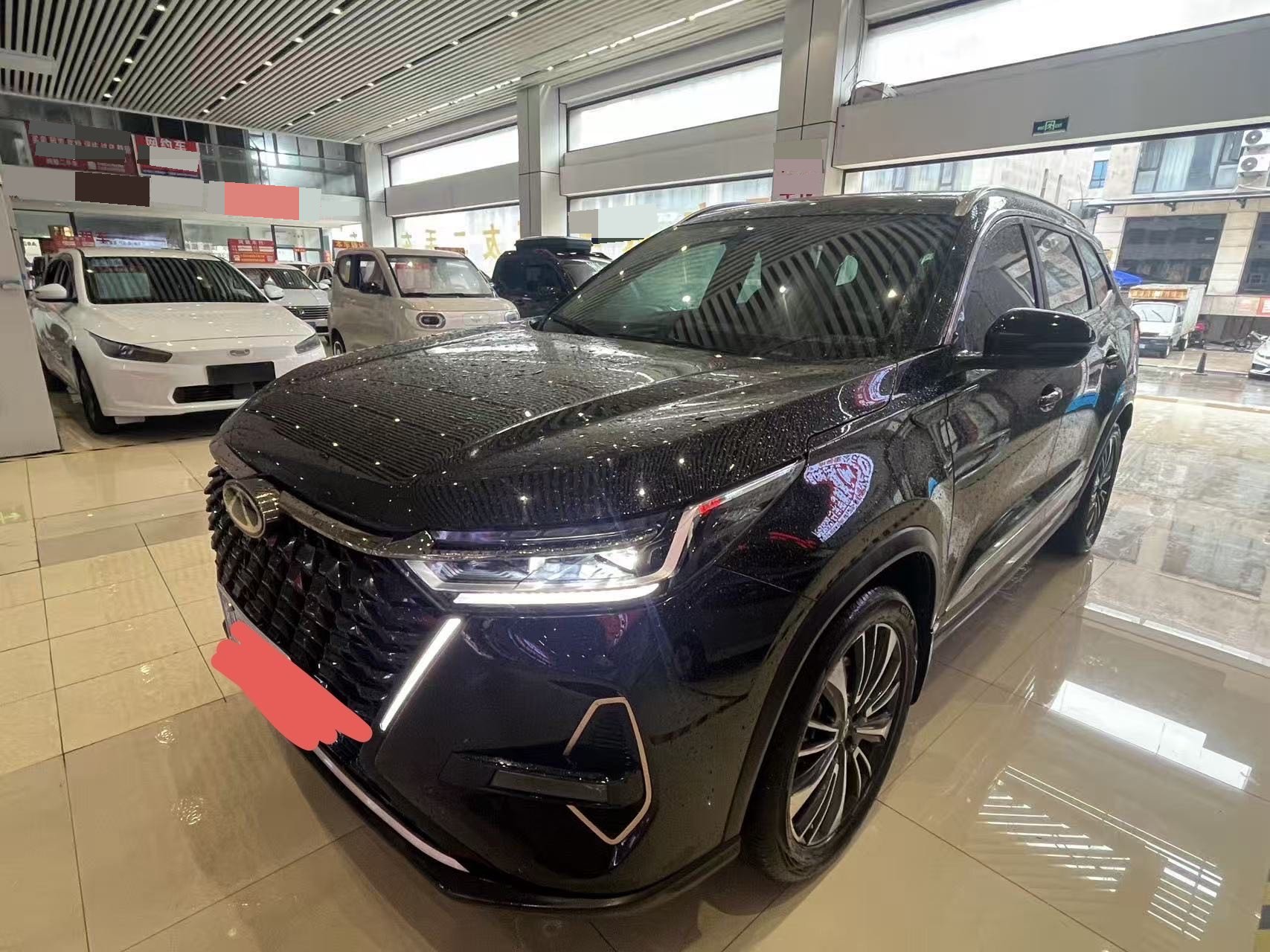 奇瑞 2024款 瑞虎8 PRO 2.0T 390T 冠军版两驱巅峰版7座