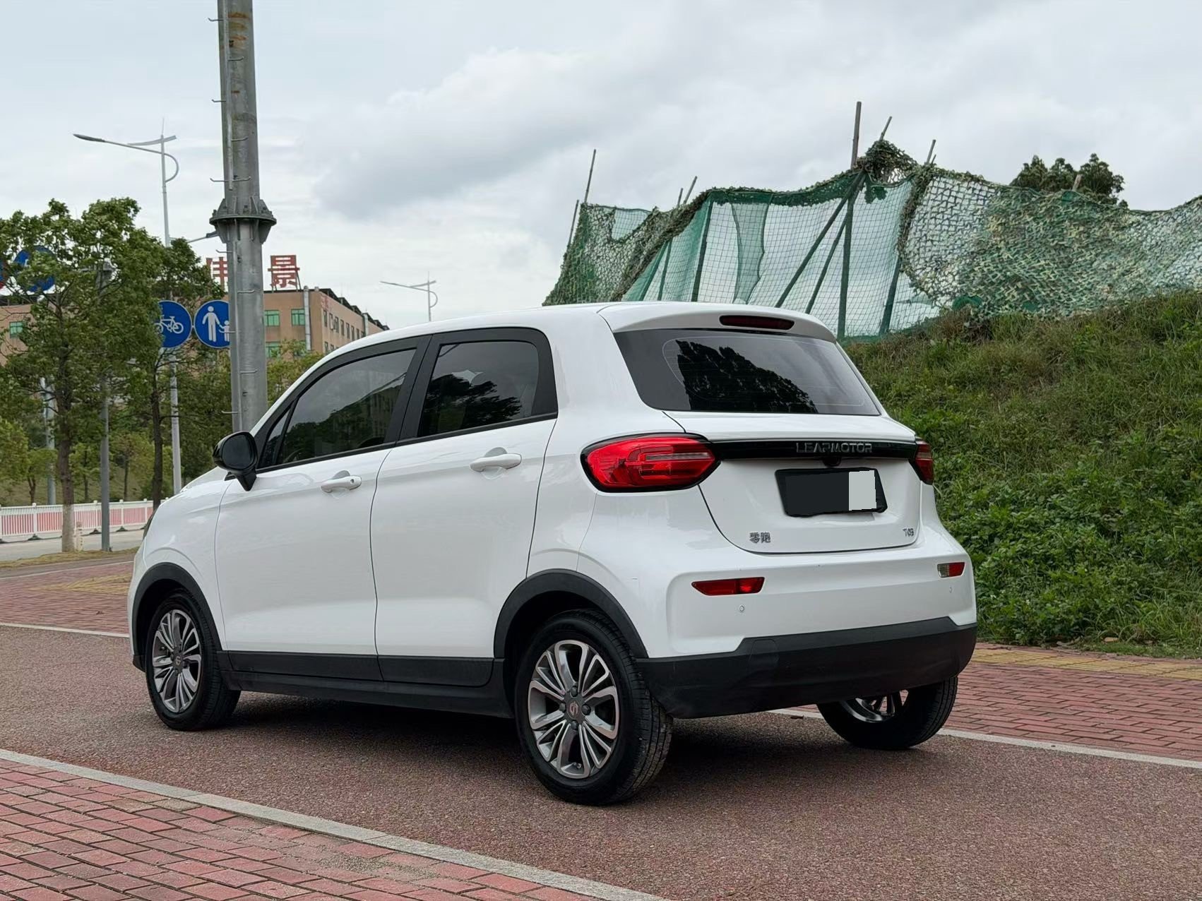 Leapmotor 2022 T03 Liuli Edition
