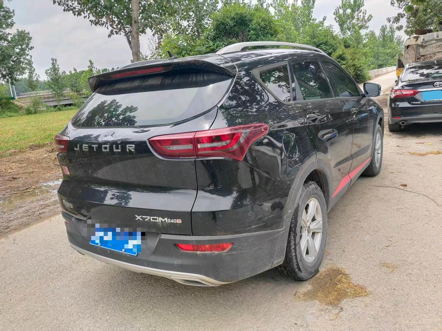 JETOUR 2021 X70 1.5T Special Edition I 6-Seater