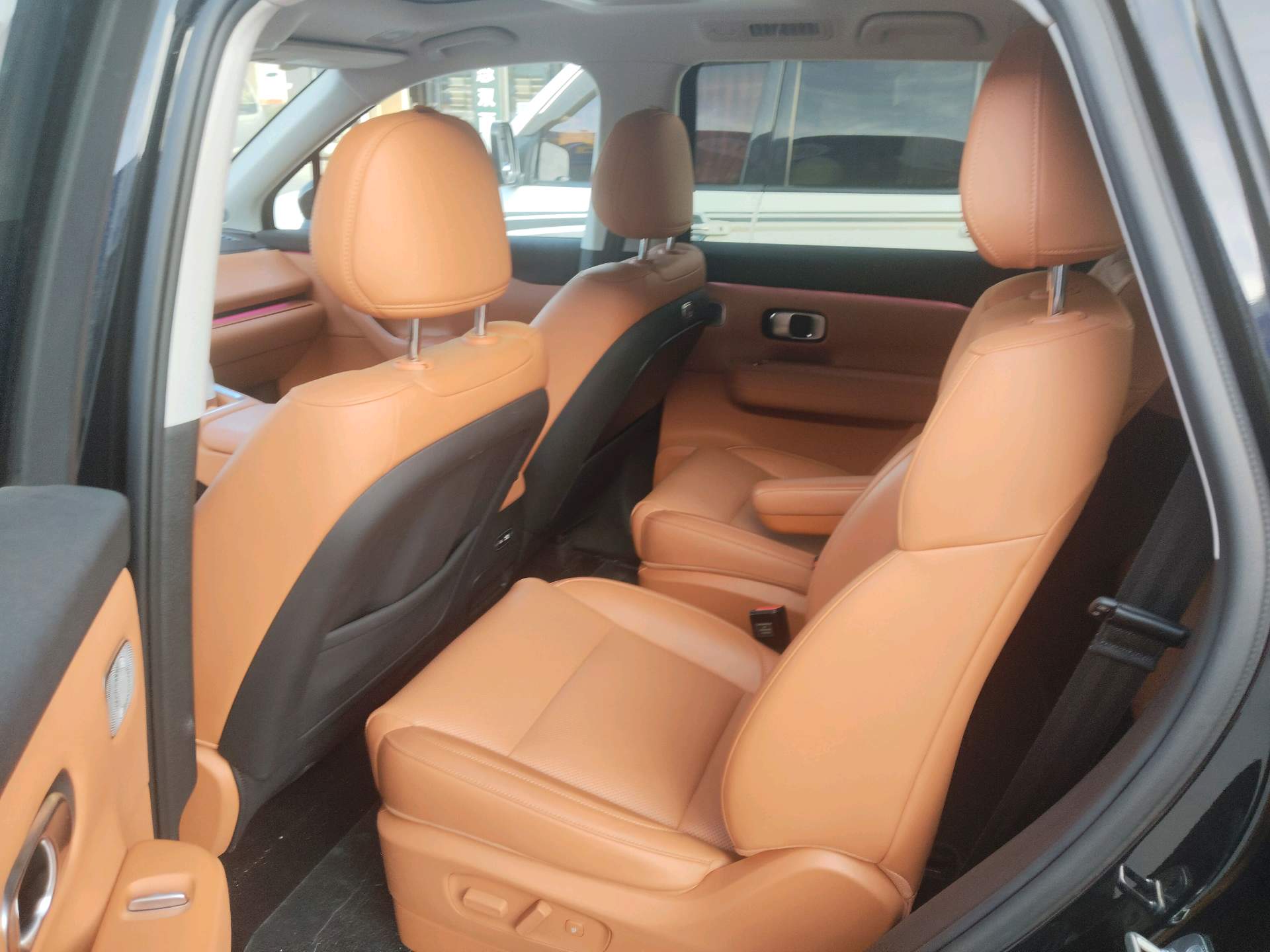 Leapmotor 2026 C16 630 LiDAR Ultimate 6-Seater