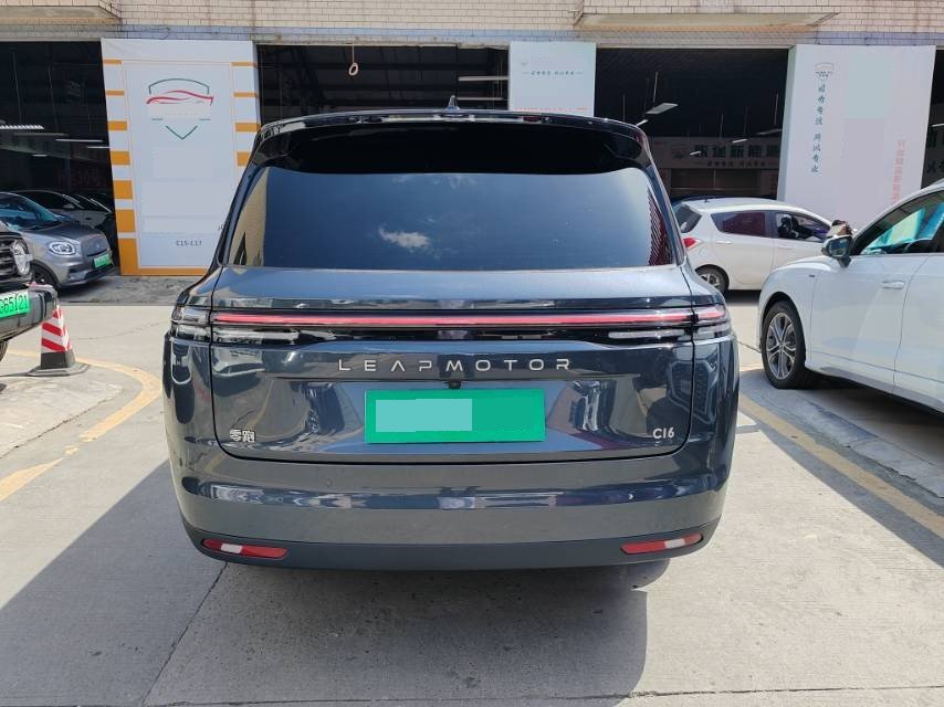 Leapmotor 2024 C16 200 Deluxe Edition