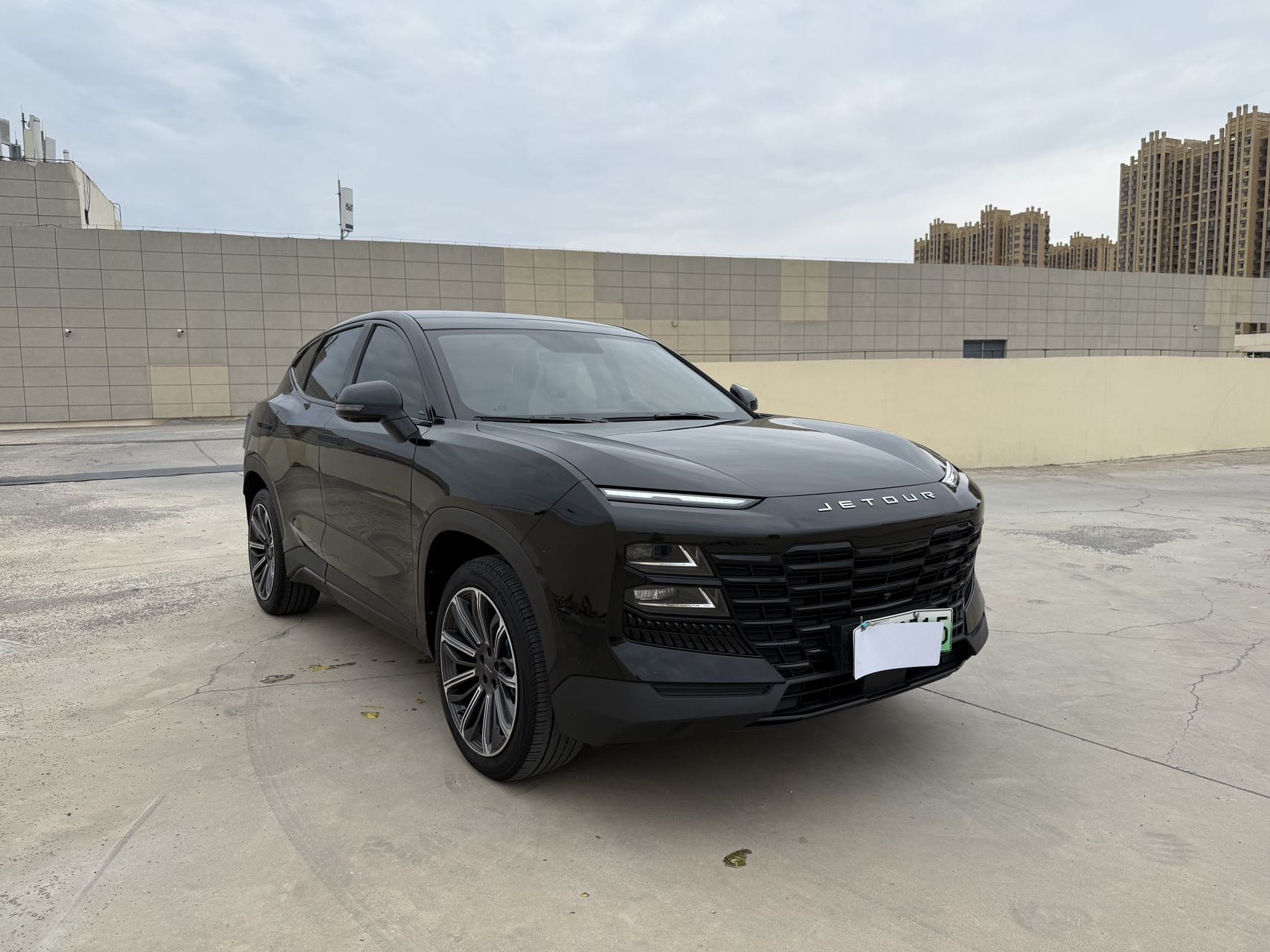 JETOUR 2022 Dasheng i-DM 1.5T Lightning 01
