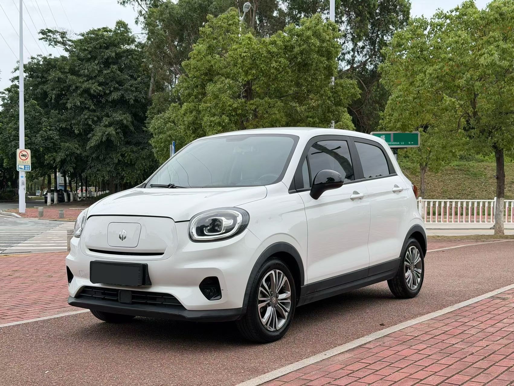 Leapmotor 2022 T03 Liuli Edition