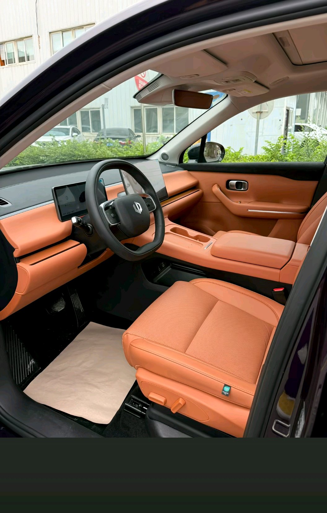 Leapmotor 2026 C16 280 LiDAR Zhizun Edition 6-Seater