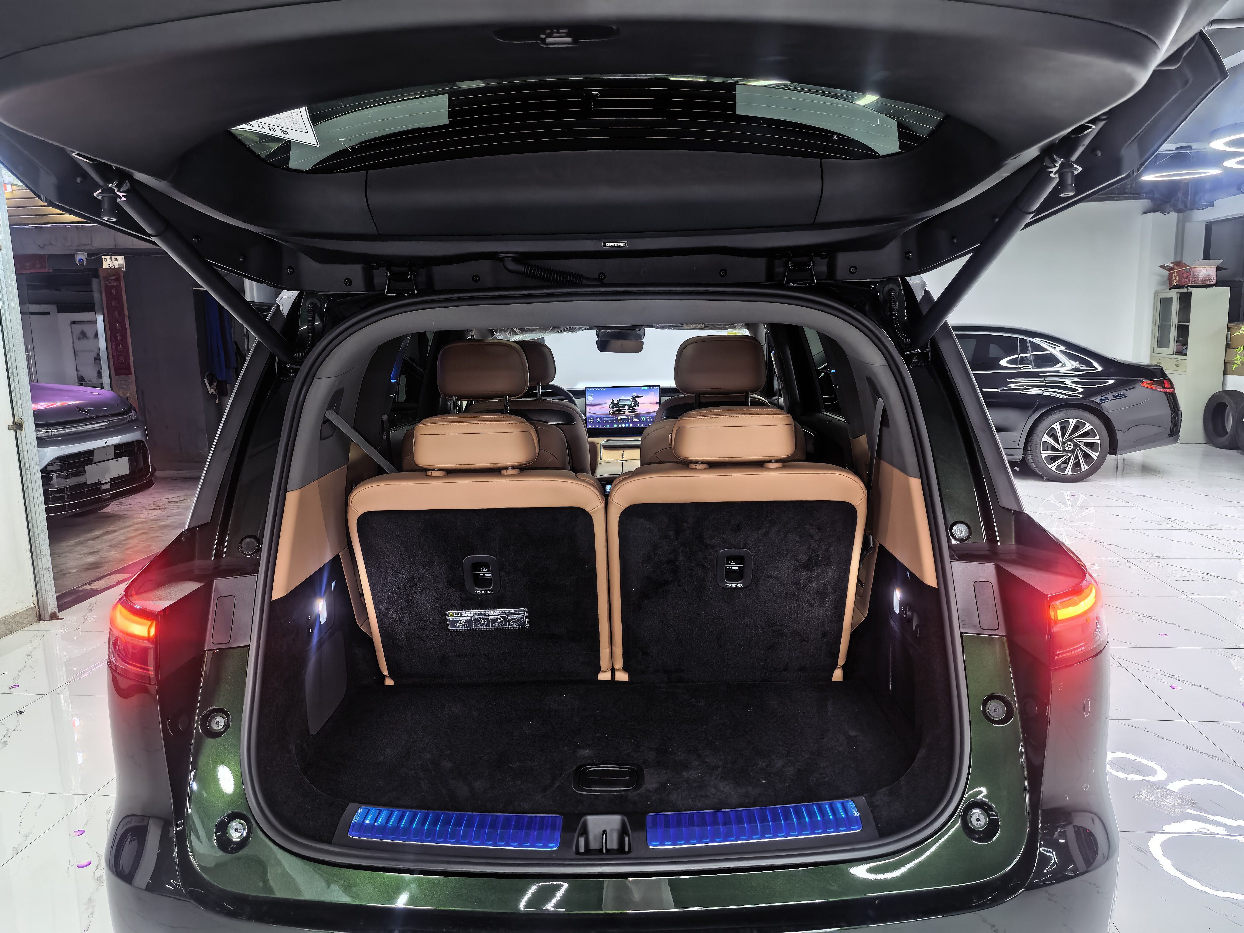 Leapmotor 2026 D19 500 Zhizun Edition 6-Seater