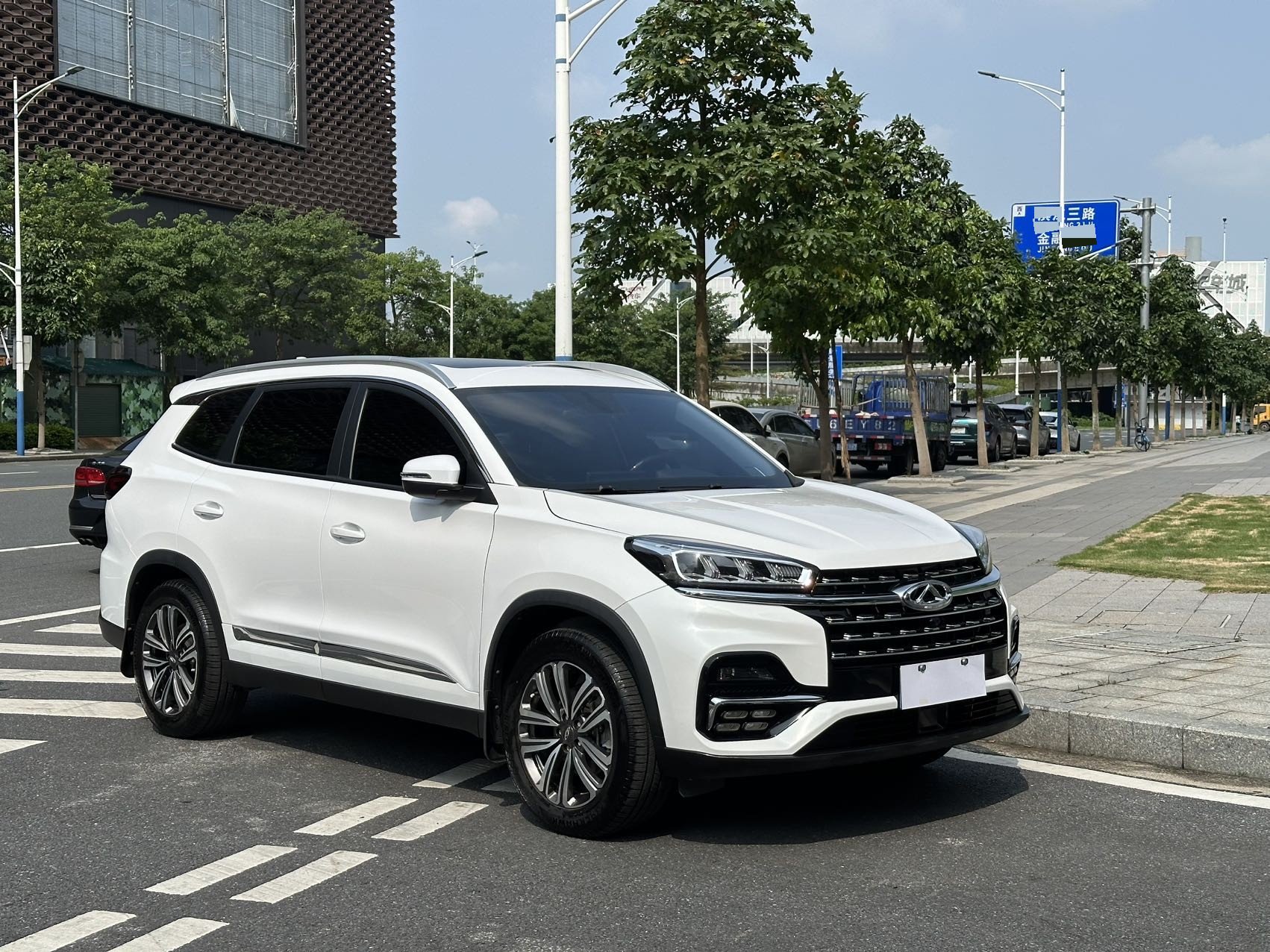 奇瑞 2021款 瑞虎8 1.6TGDI 290TGDI 鲲鹏版 逐风版