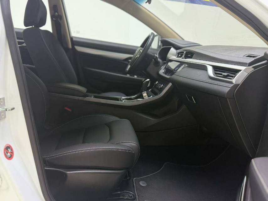 Geely 2018 Emgrand Sedan 1.5 CVT Xiangshang Internet Edition