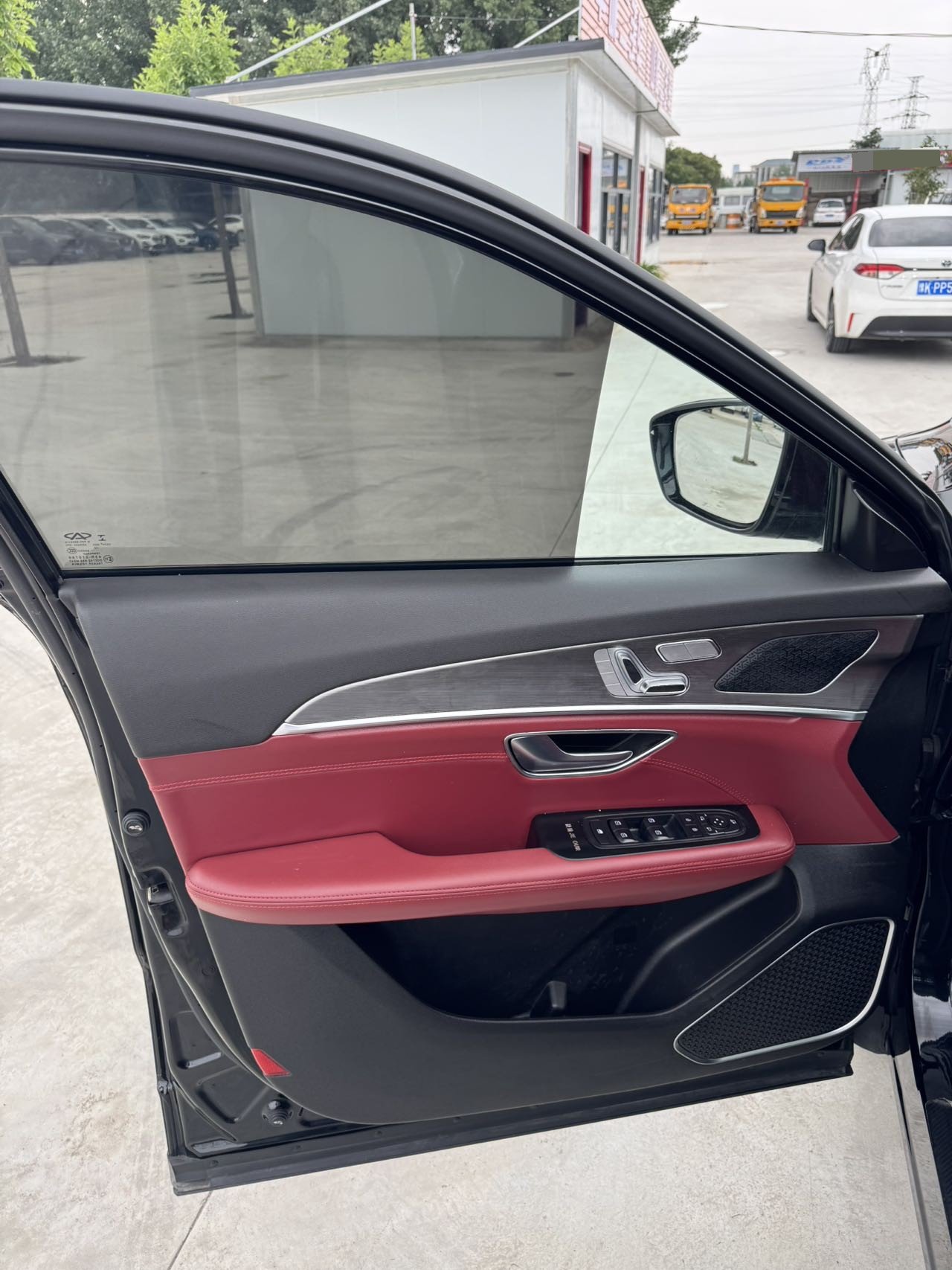 JETOUR 2021 X70 PLUS 1.5T Mountain 7-Seater