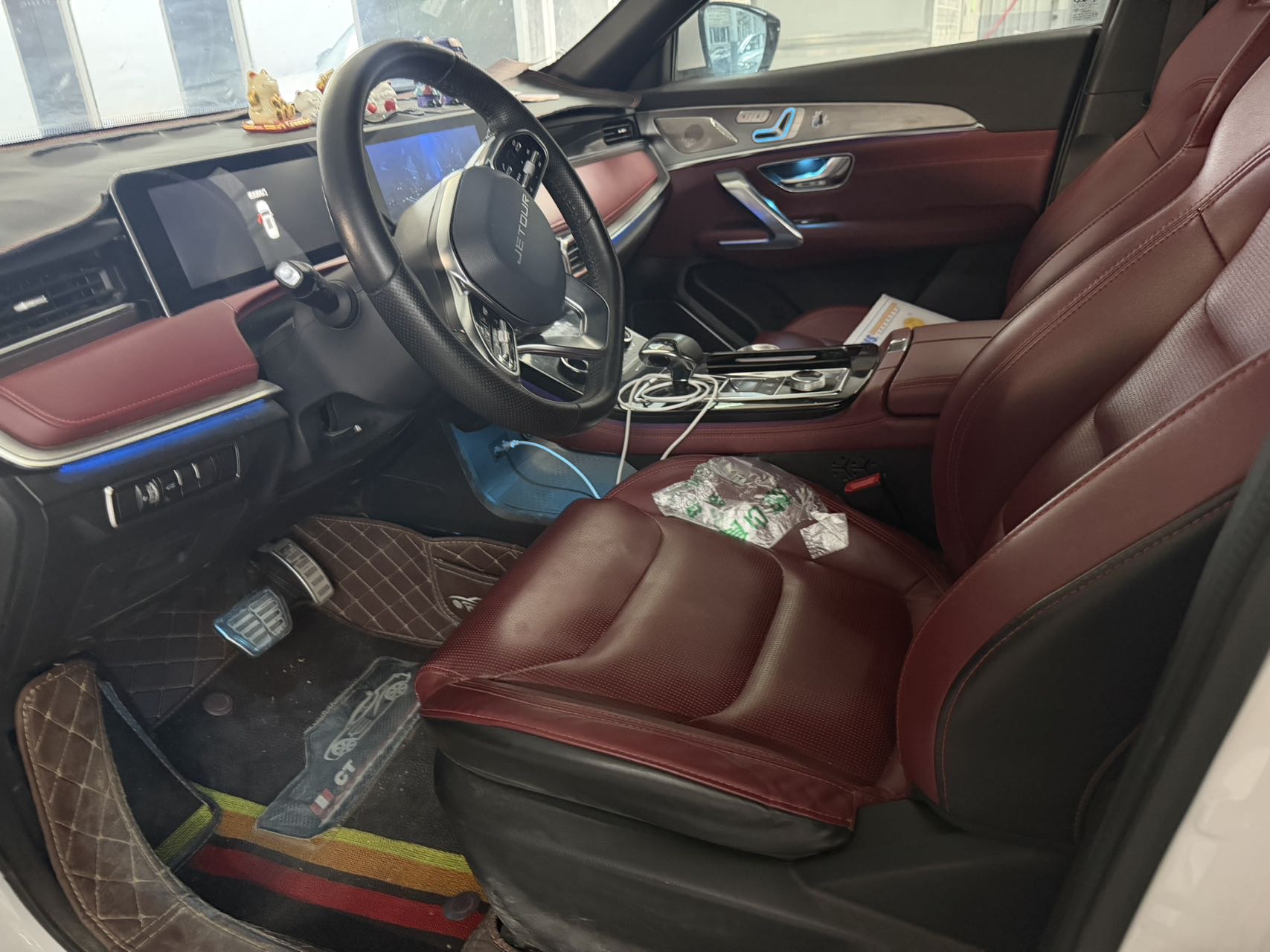 JETOUR 2021 X70 PLUS 1.6T Di 7-Seater