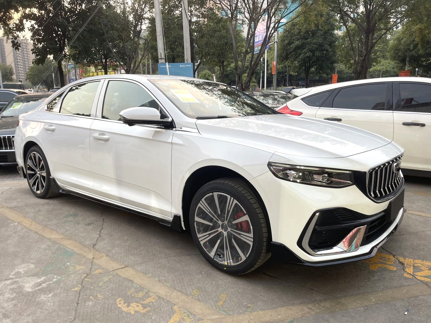 Geely 2026 Xingrui 1.5TD Dongfang Yao Kunlun Edition