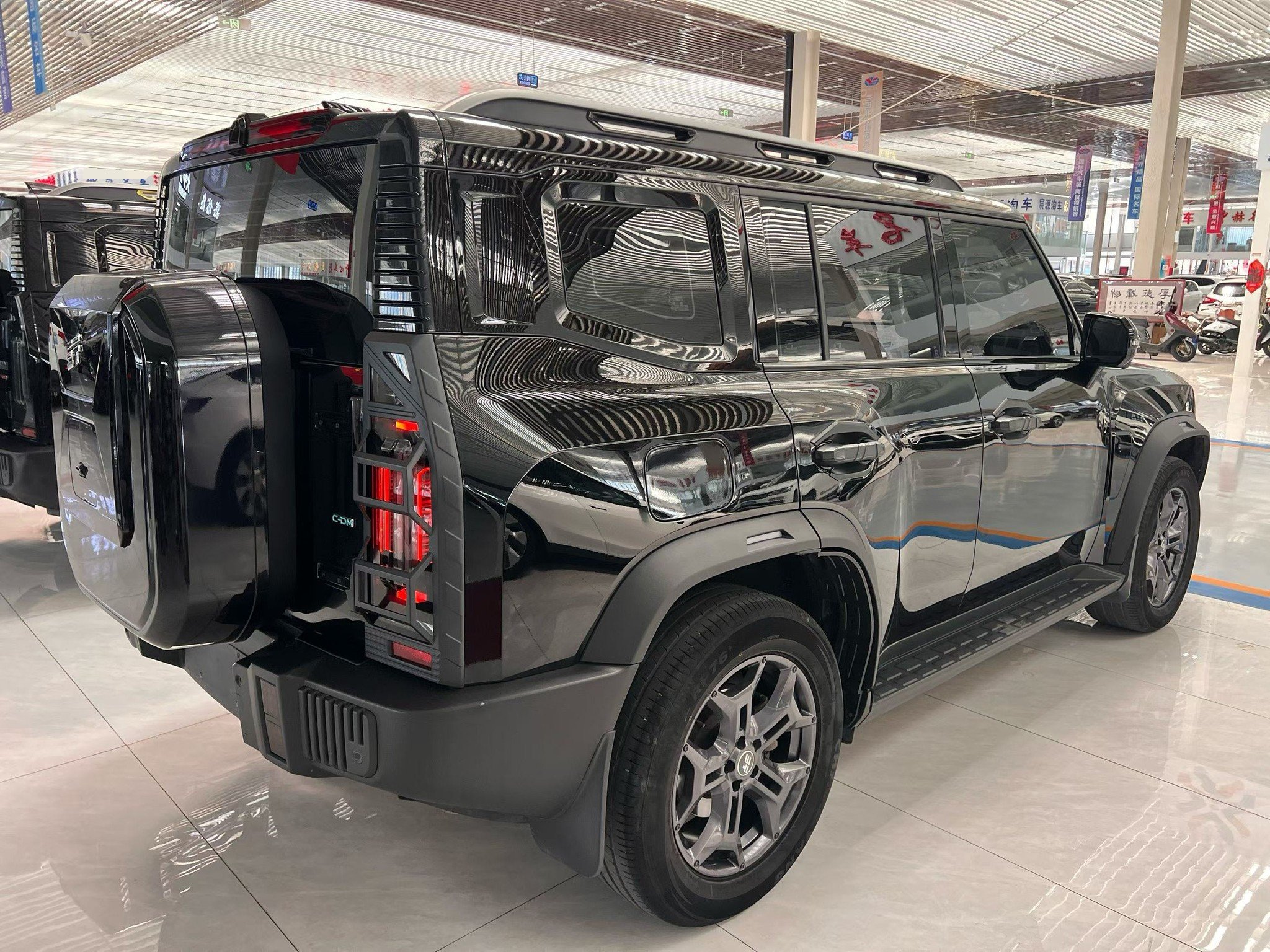 JETOUR 2024 Shanhai T2 C-DM 1.5T 129KM Linye Edition