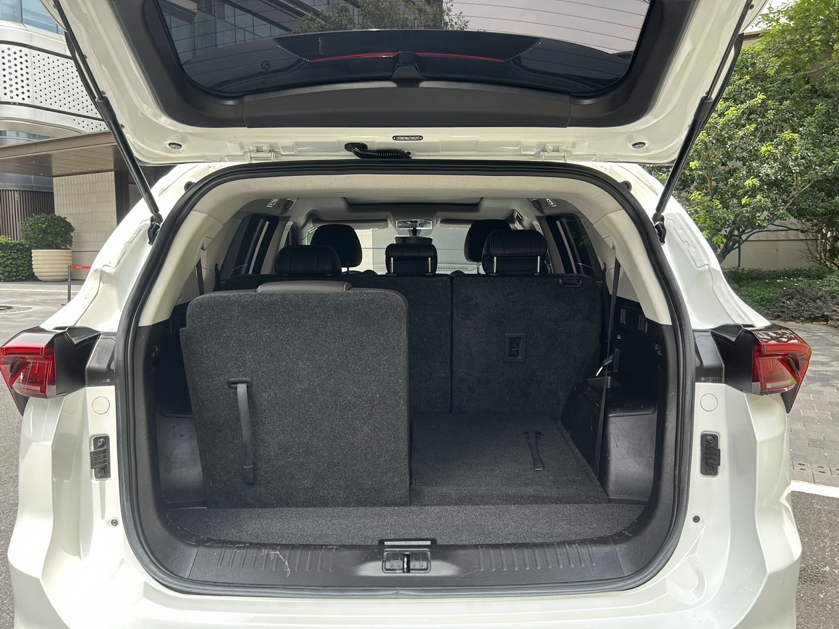 JETOUR 2021 X70 PLUS 1.6T Chen 7-Seater