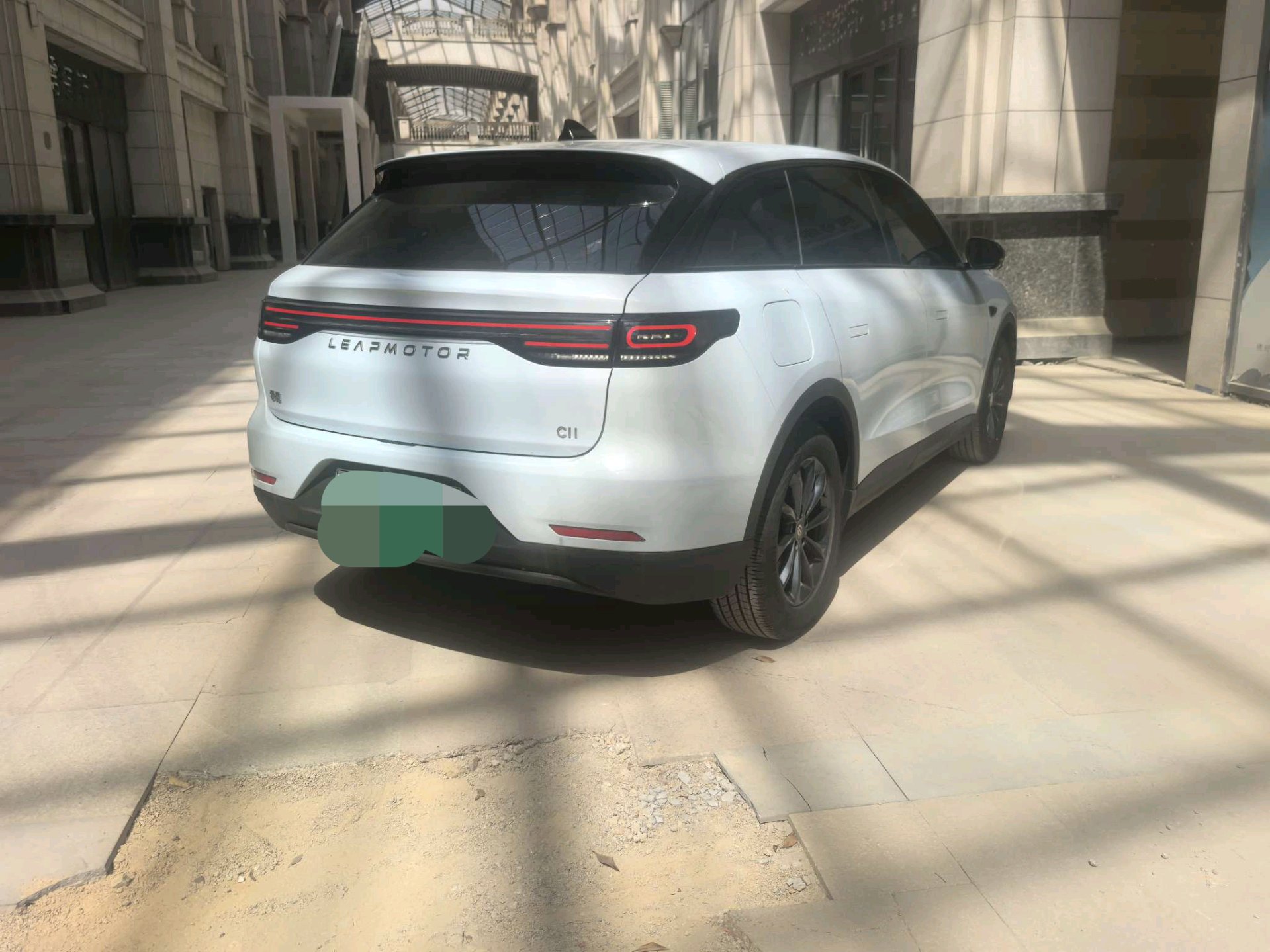 零跑 2023款 C11 200 舒享版