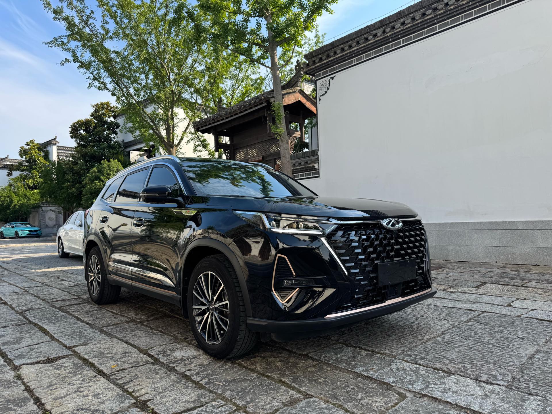 奇瑞 2022款 瑞虎8 PRO 1.6T 290T 两驱浩瀚版5座