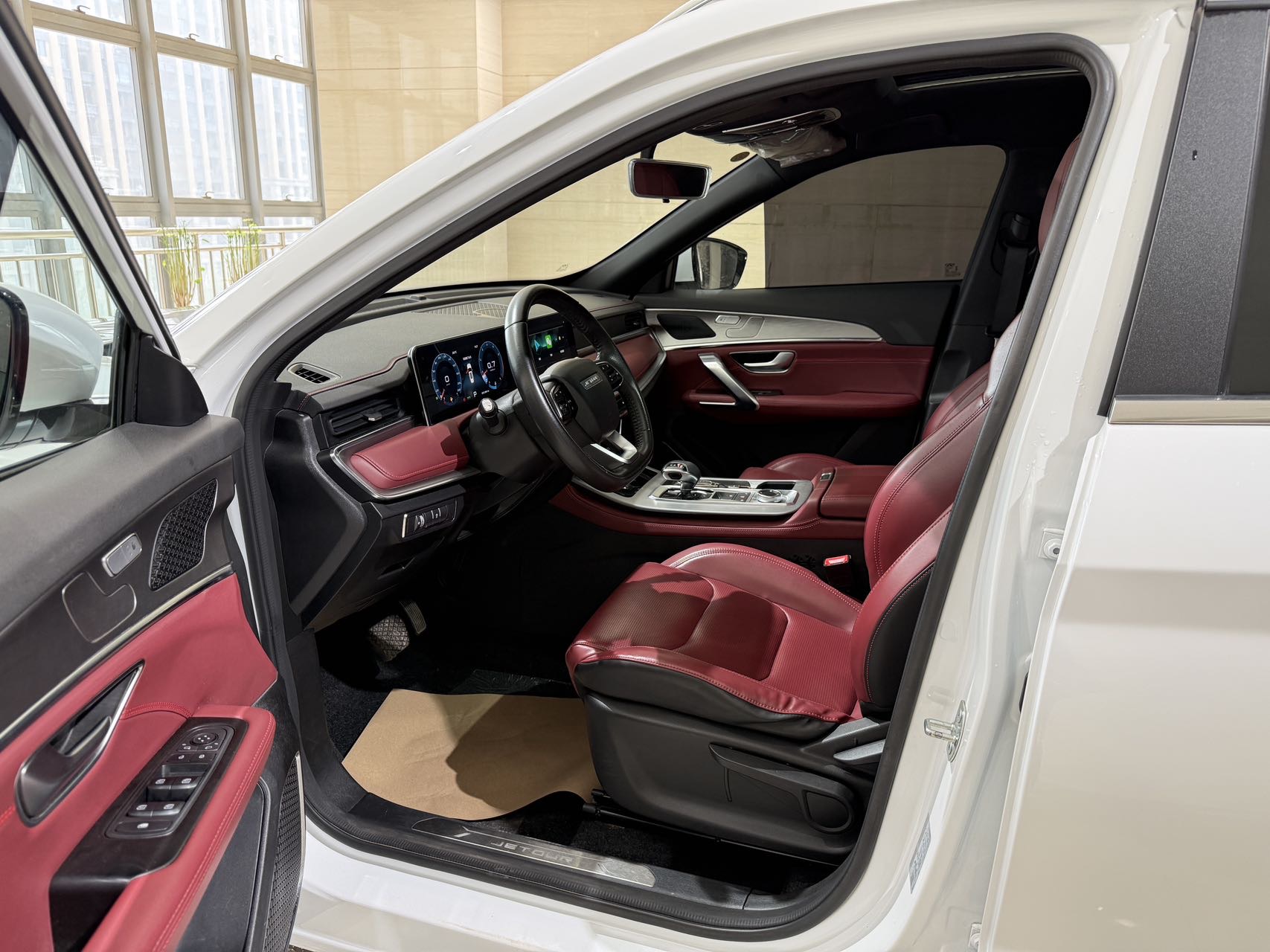 JETOUR 2023 X70 PLUS 1.5T Ziqiang PRO 5-Seater