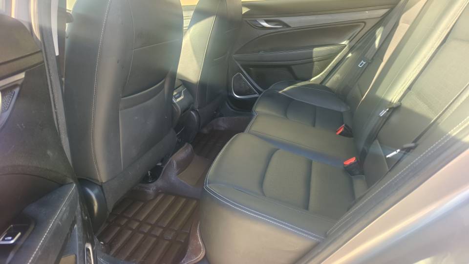 Geely 2021 Emgrand Sedan 1.5 UP Comfort